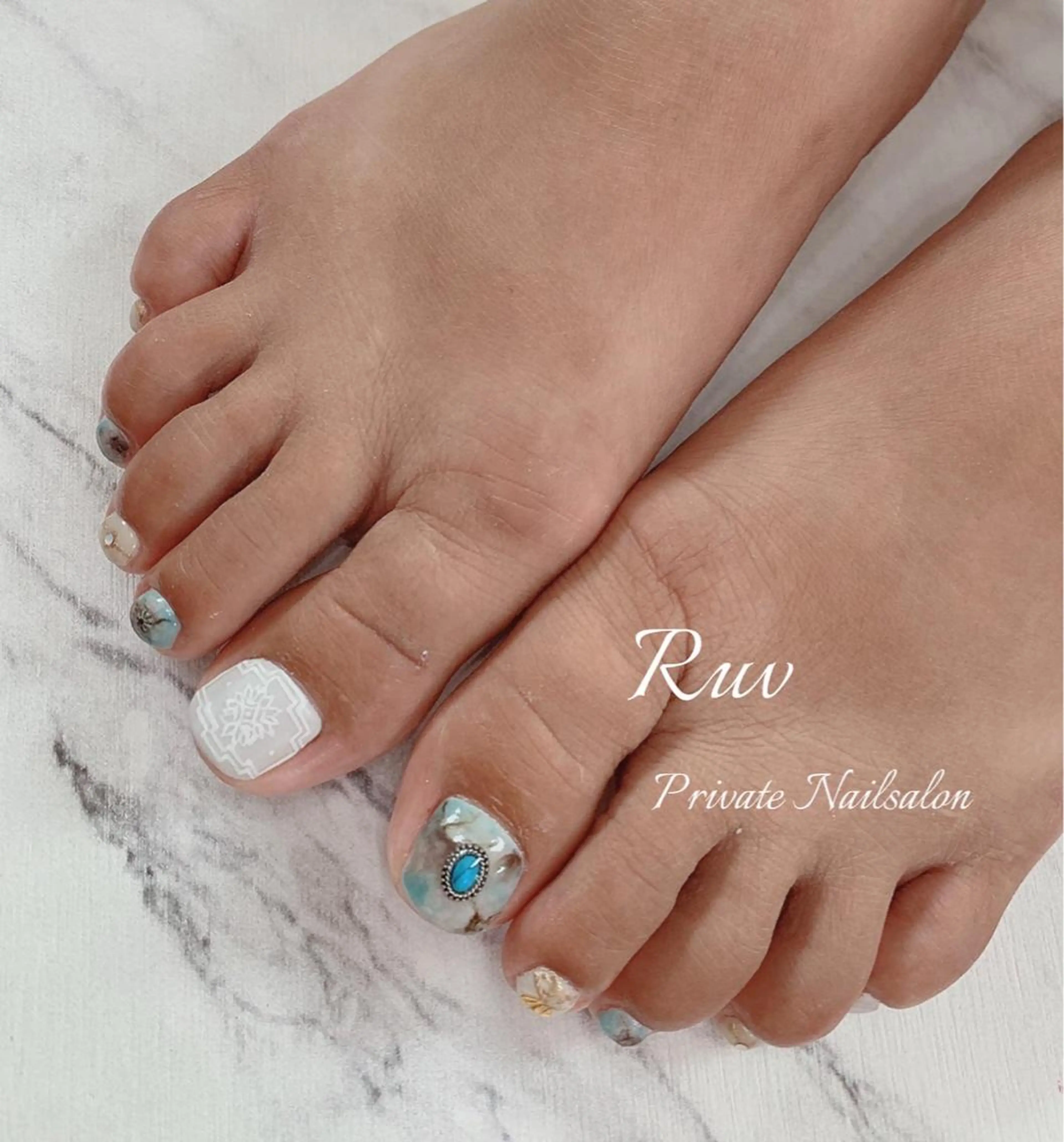 ネイル フットネイル プライベート ネイルサロン　ルヴのネイルデザイン