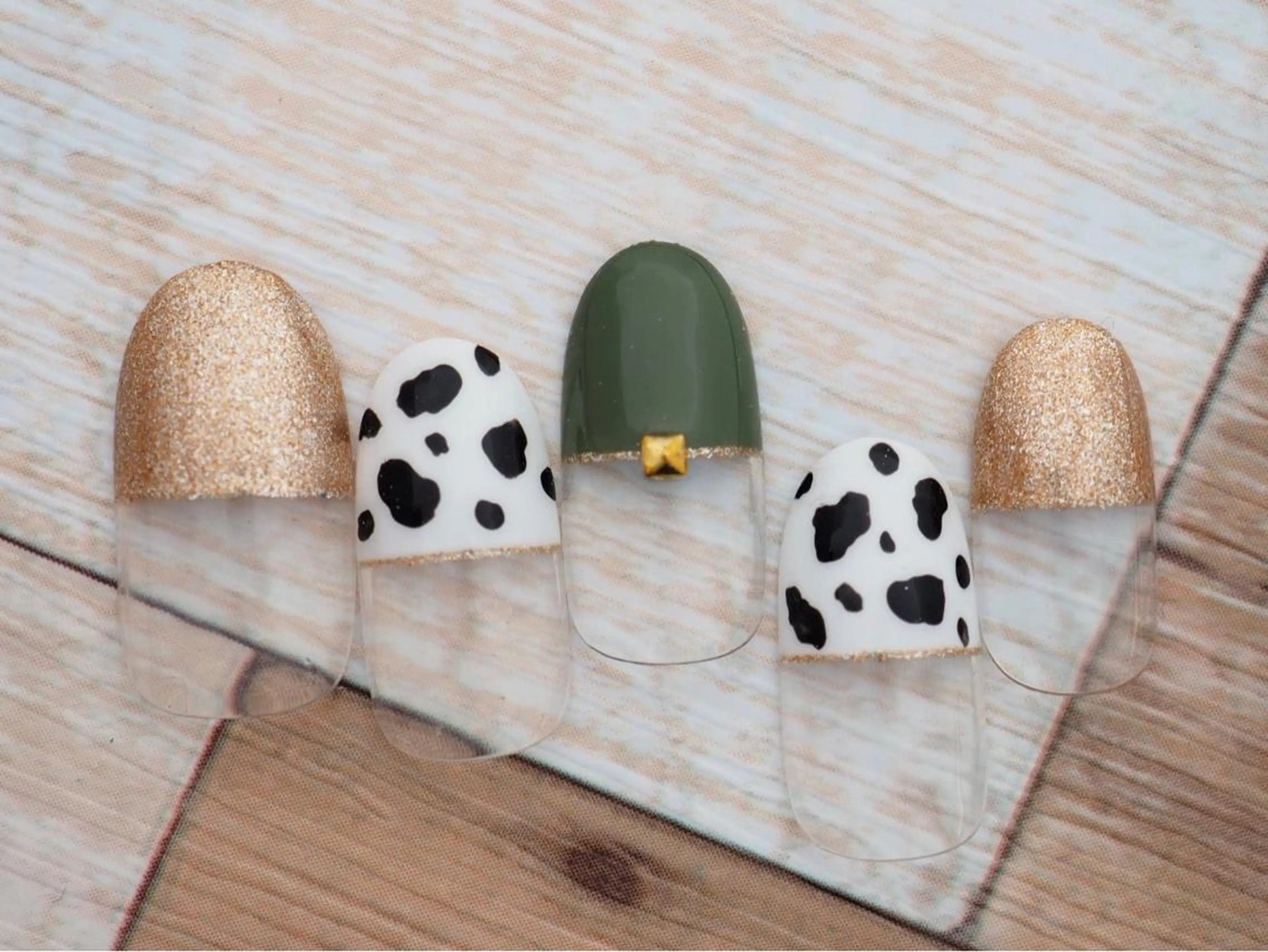 ネイル Laule'a Jr 🎀ネイリスト🌼のネイルデザイン