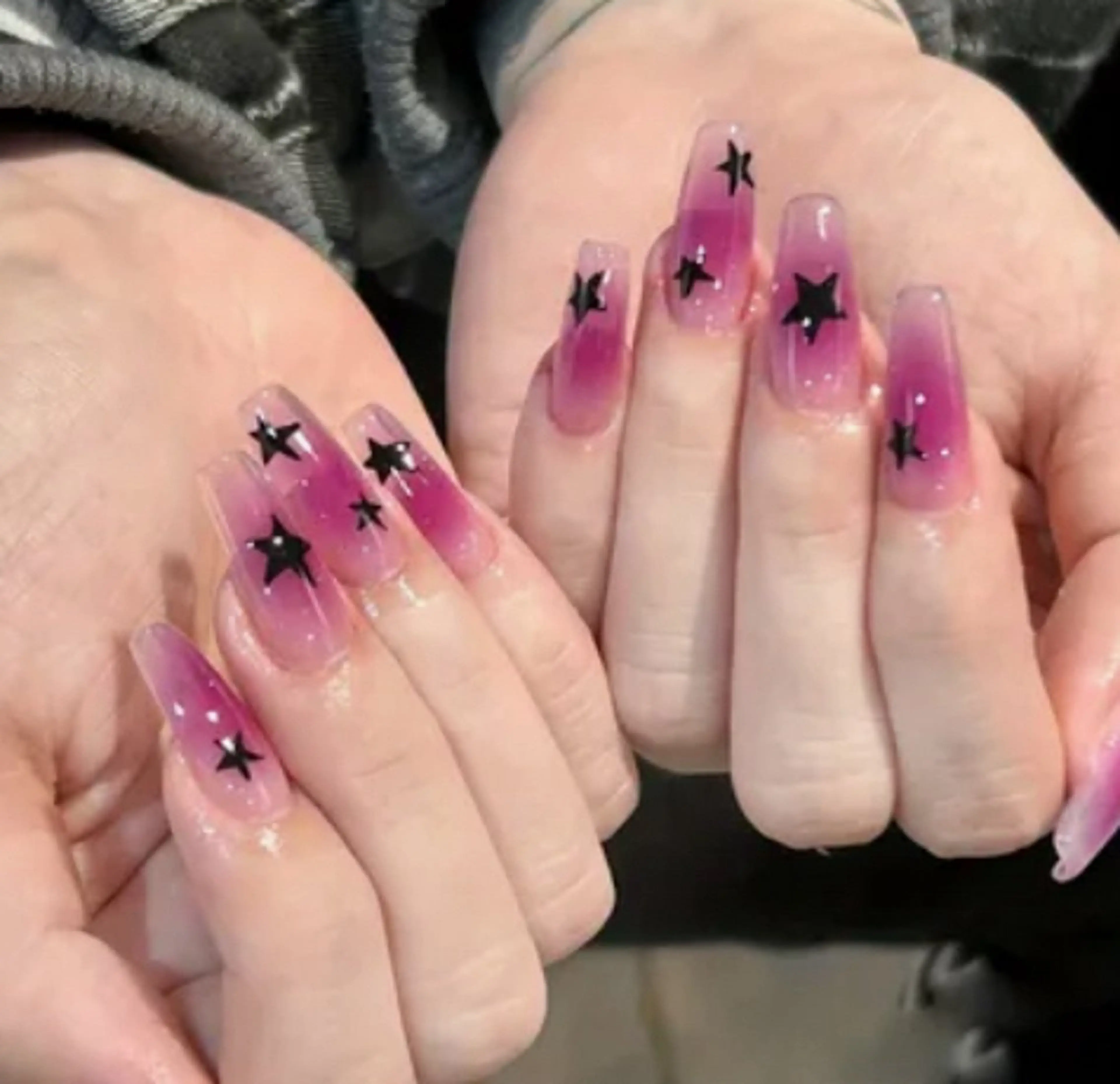 ネイル Queen Nail 　クイーンネイルのネイルデザイン