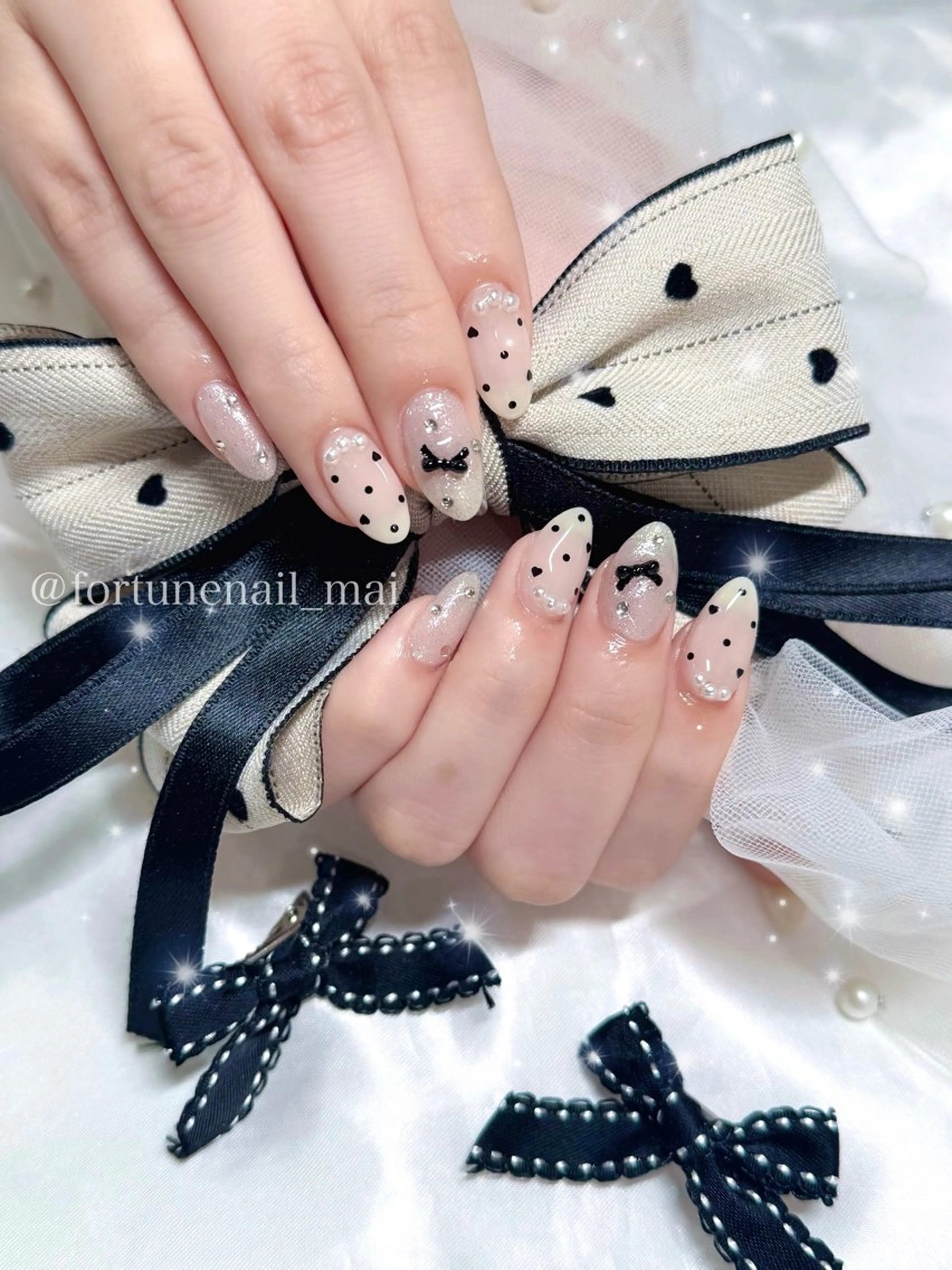 ネイル ドット ハンドネイル 🎀Mai 🎀2/1空✩.*のネイルデザイン