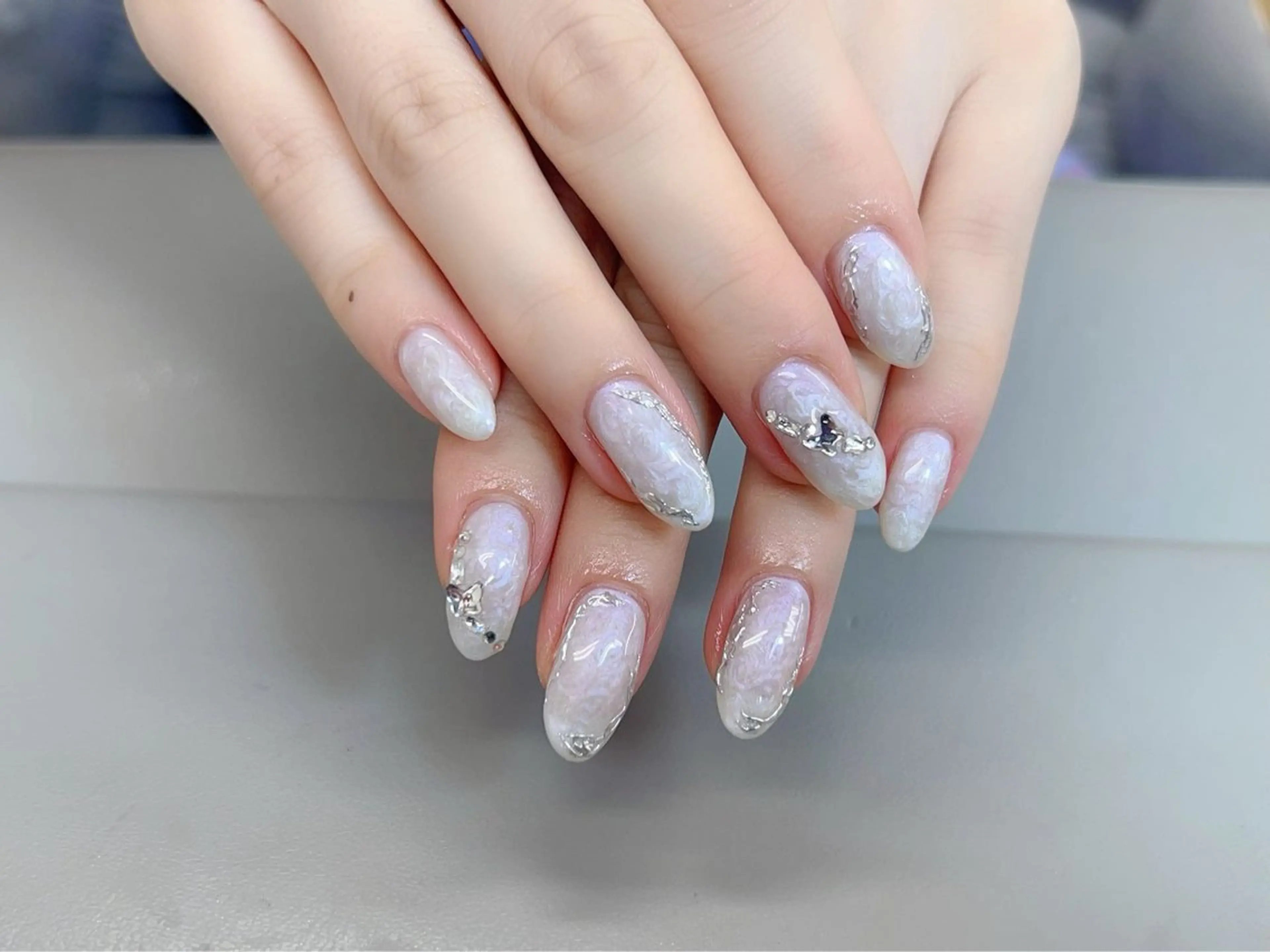 ネイル 佐藤 依娜のネイルデザイン