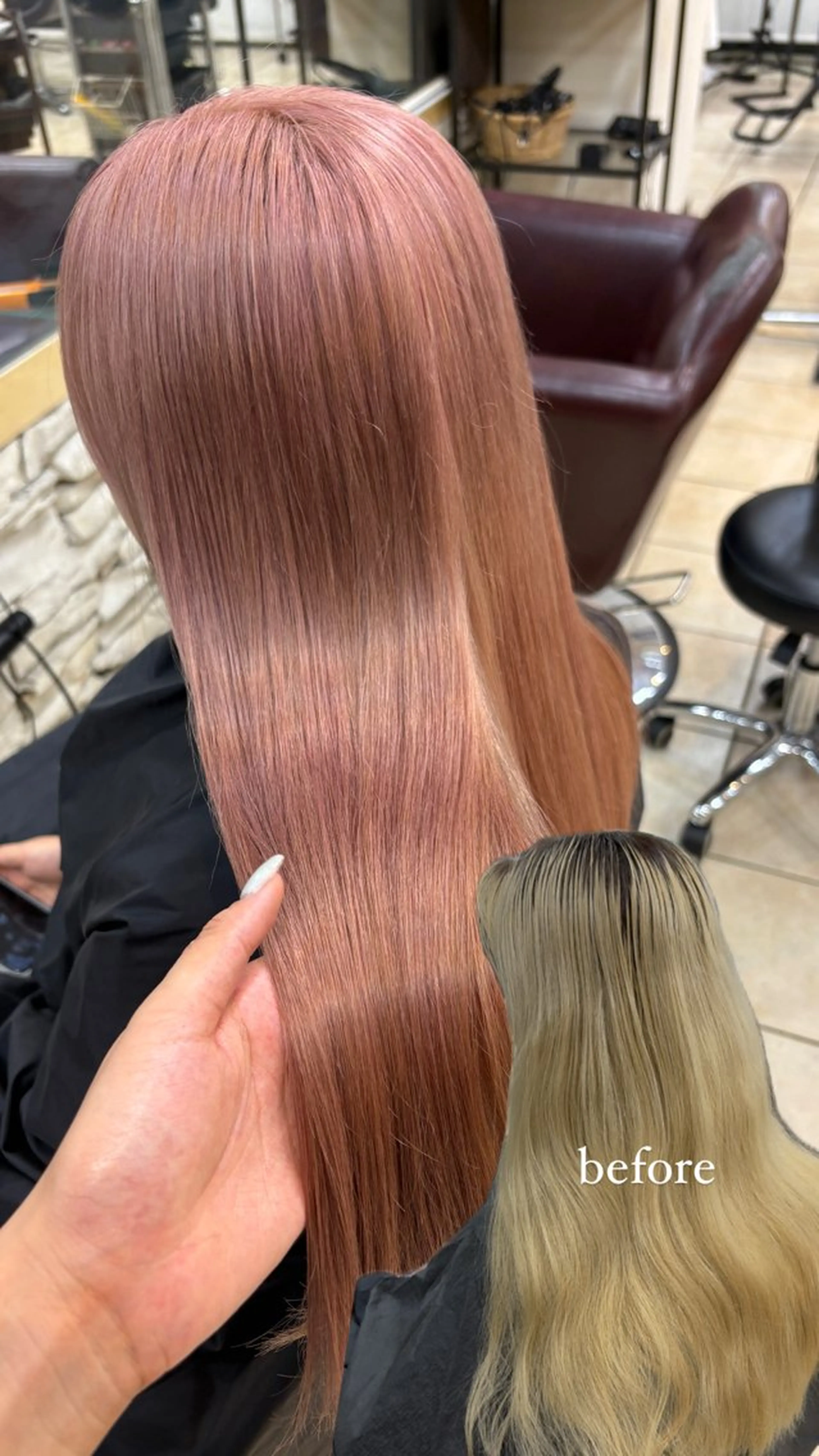 ロング カラー ブリーチ ヘアカラー トリートメント スズキ ユウナのヘアスタイル