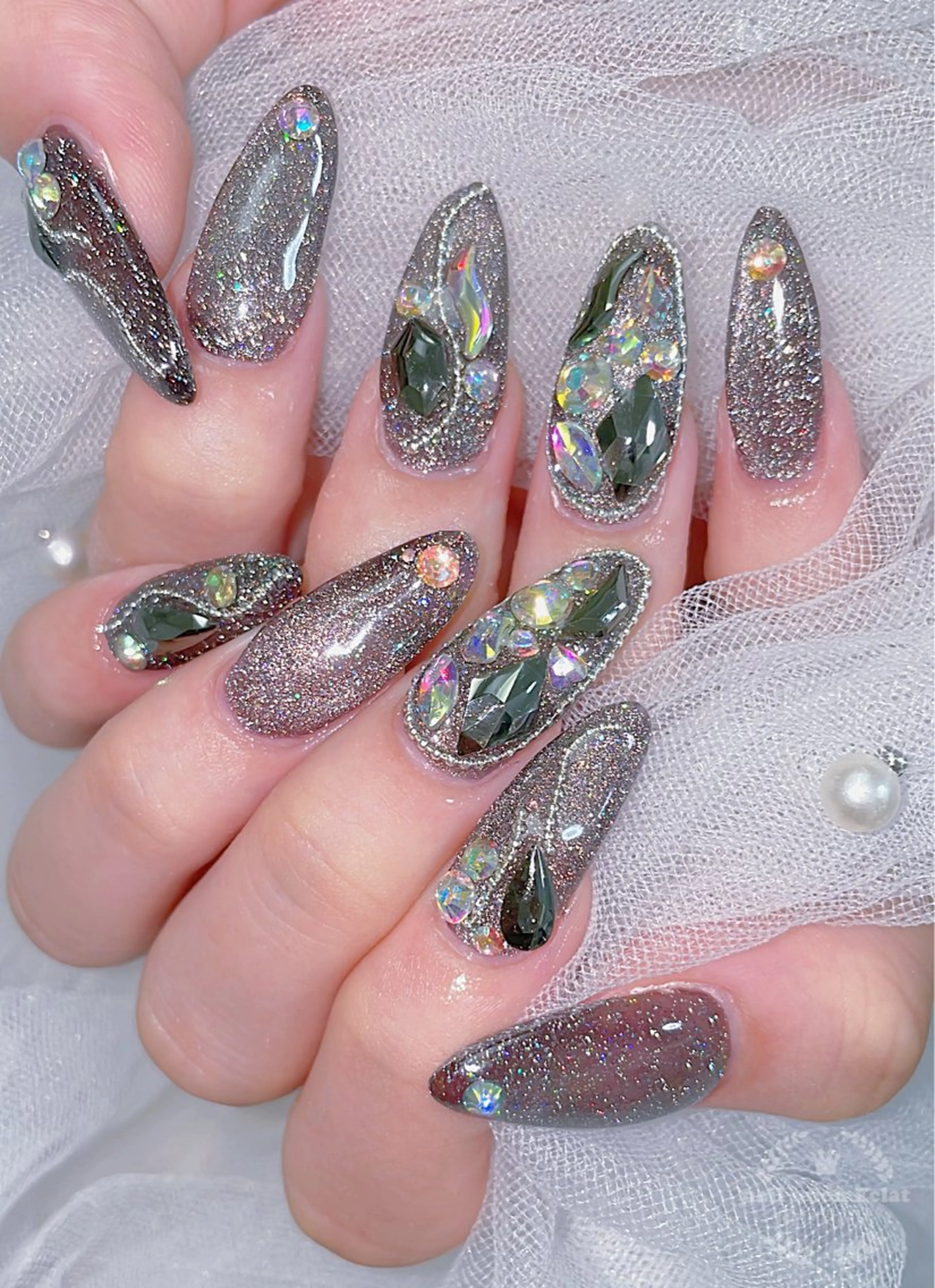 ネイル ハンドネイル ネイルサロンエクラ 🫧Shizukaのネイルデザイン