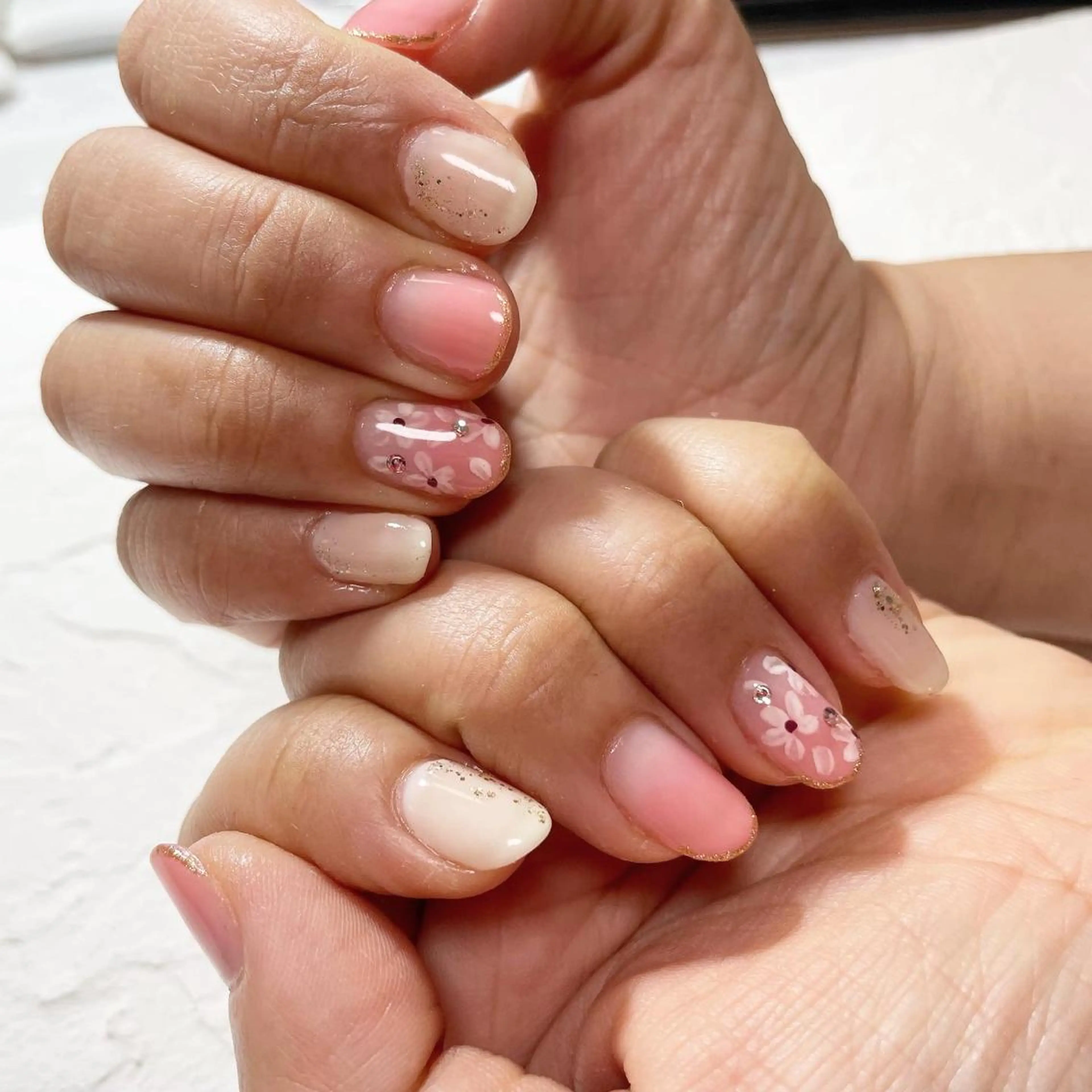 ネイル nail.gorin所属・吉村 優子のネイルデザイン