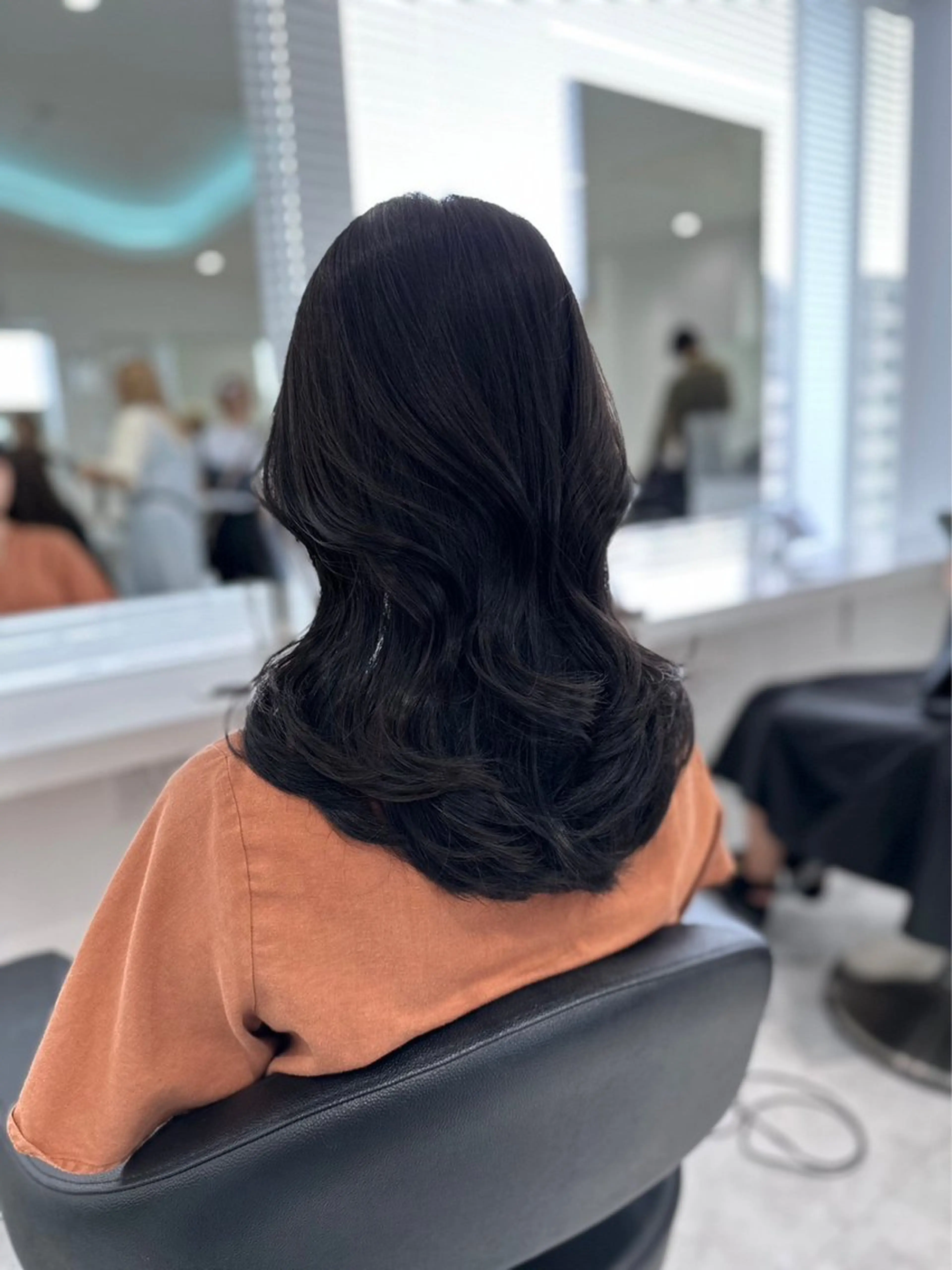 ロング カラー ダークグレー ダークグレージュ グレージュ 垢抜けハイトーン☀／ 笑顔の美容師／しゅんのヘアスタイル