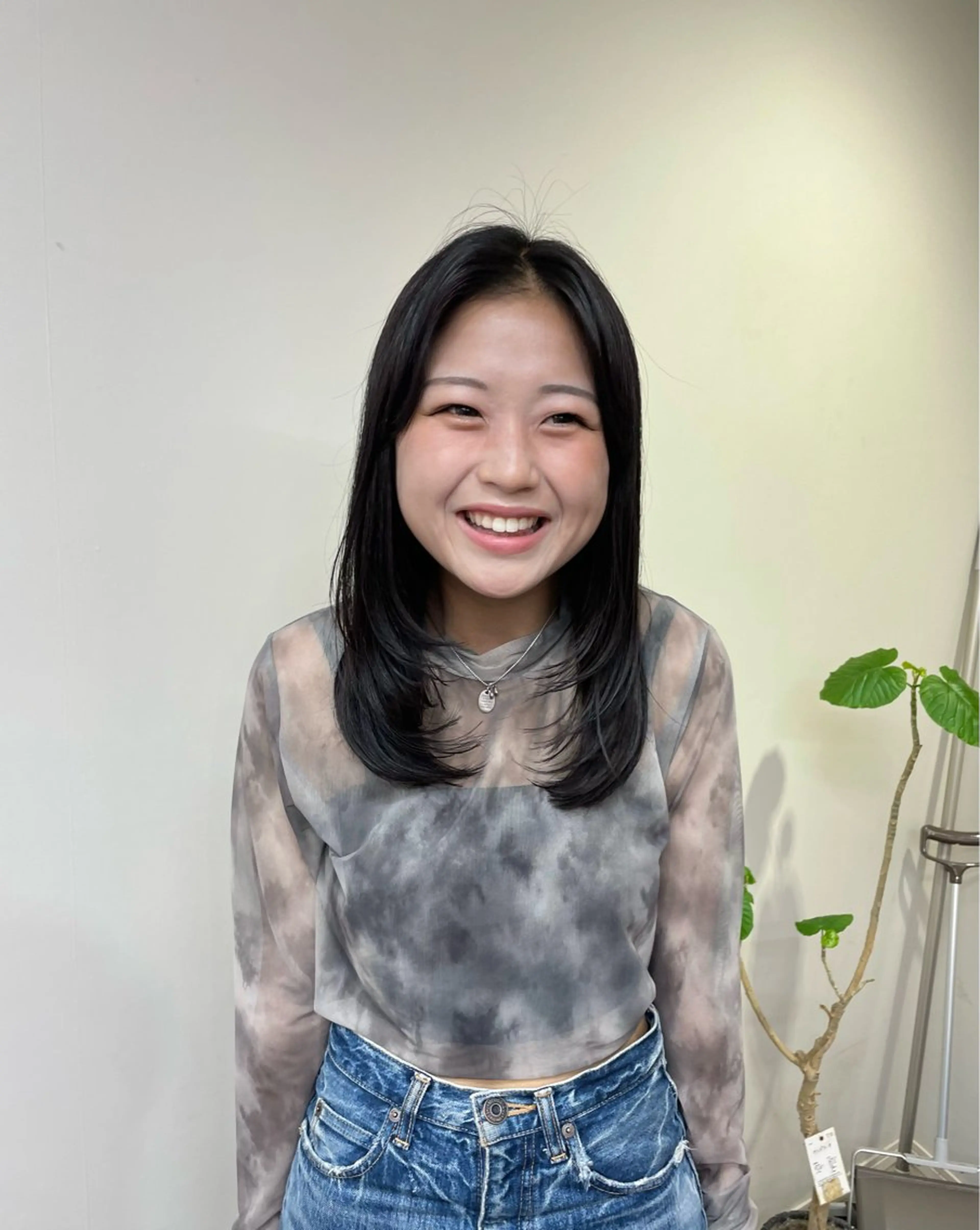 セミロング カラー パーマ ヘアアレンジ 顔まわりレイヤー 顔周りカット レイヤーカット カット ヘアカラー トリートメント ミズタ マイのヘアスタイル