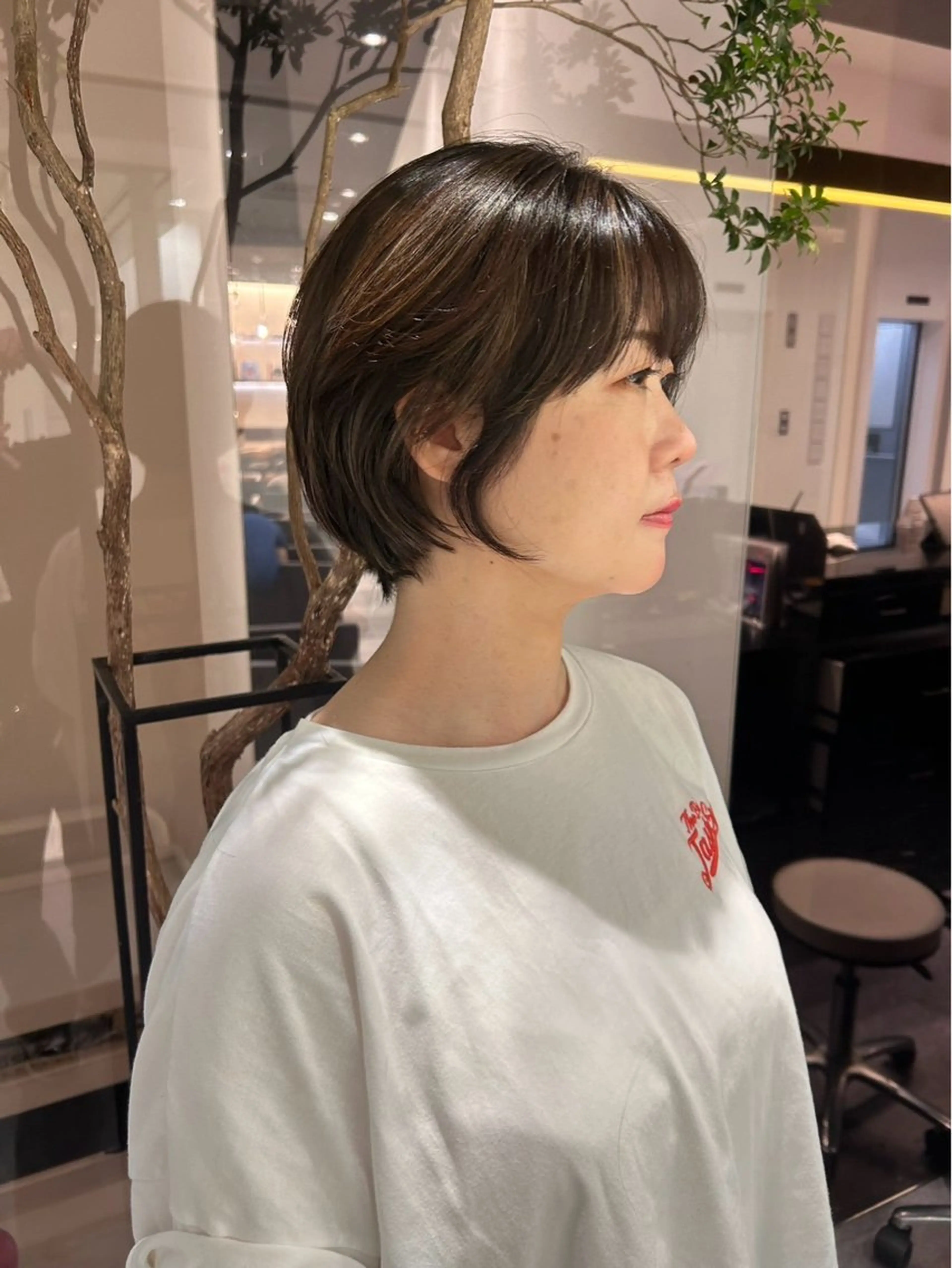 ショート カラー3000円🦋 鈴木思音のヘアスタイル