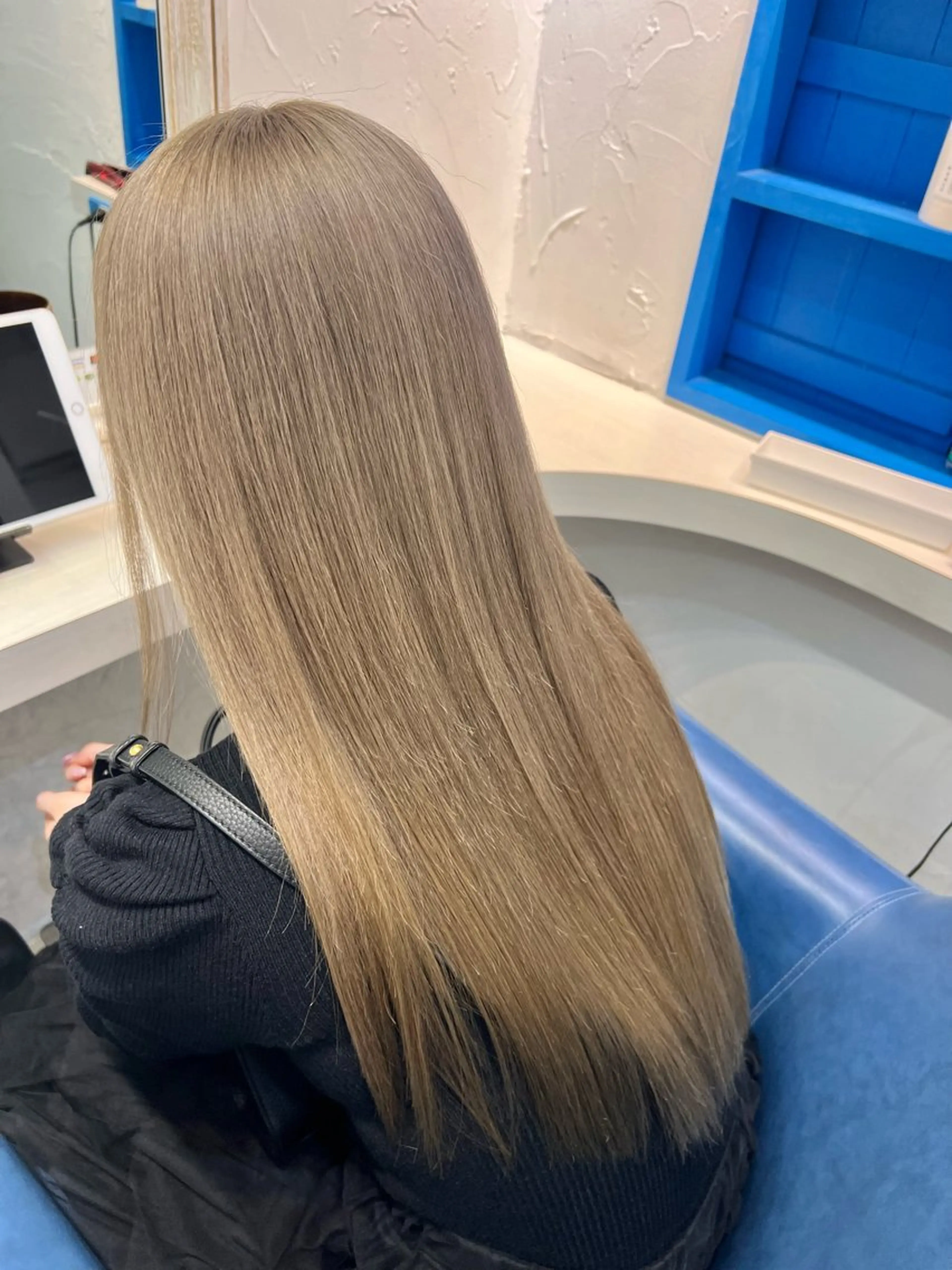 🌸ミニモ学割🌸ブリーチ+カラー+カットの写真