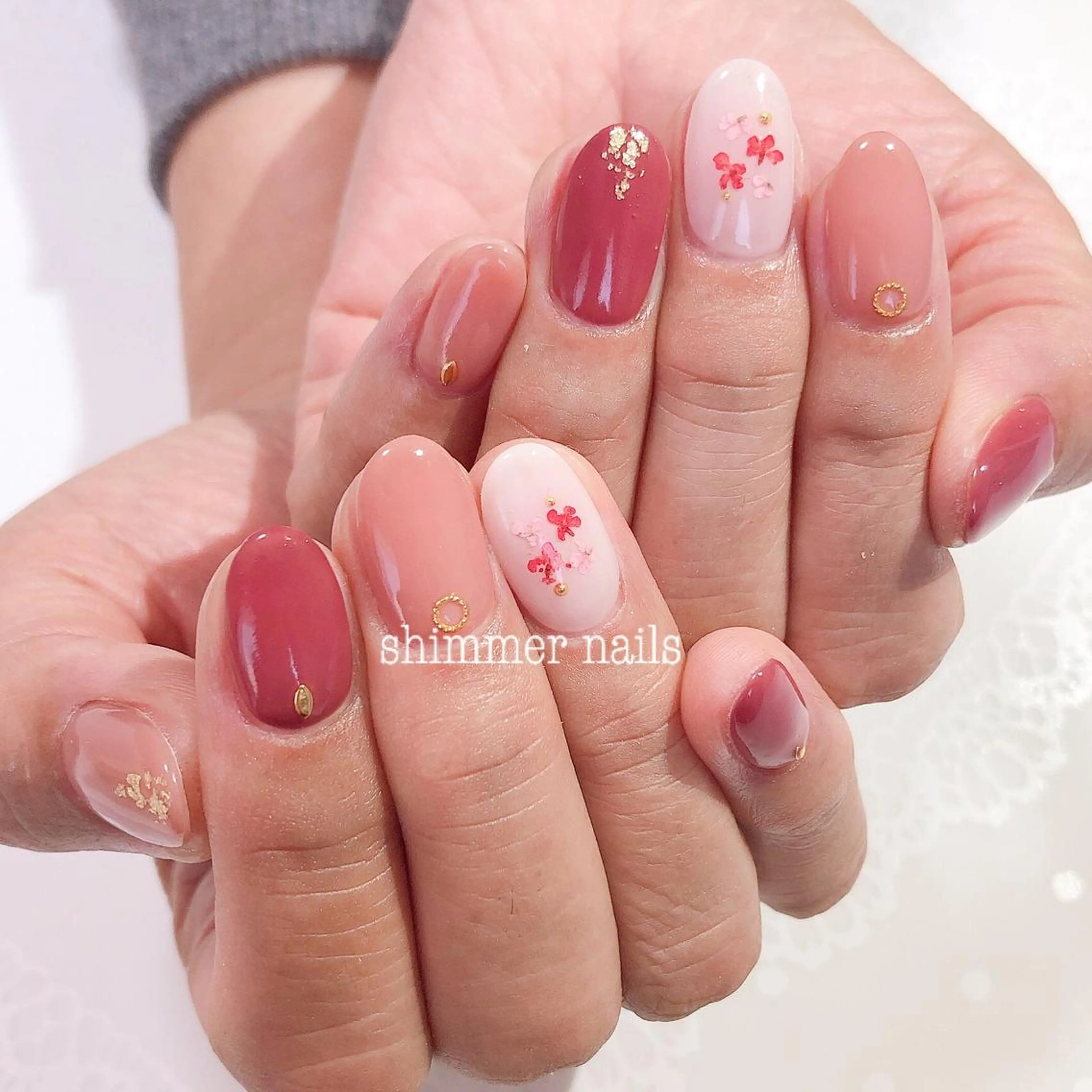 ネイル shimmer nailsのネイルデザイン