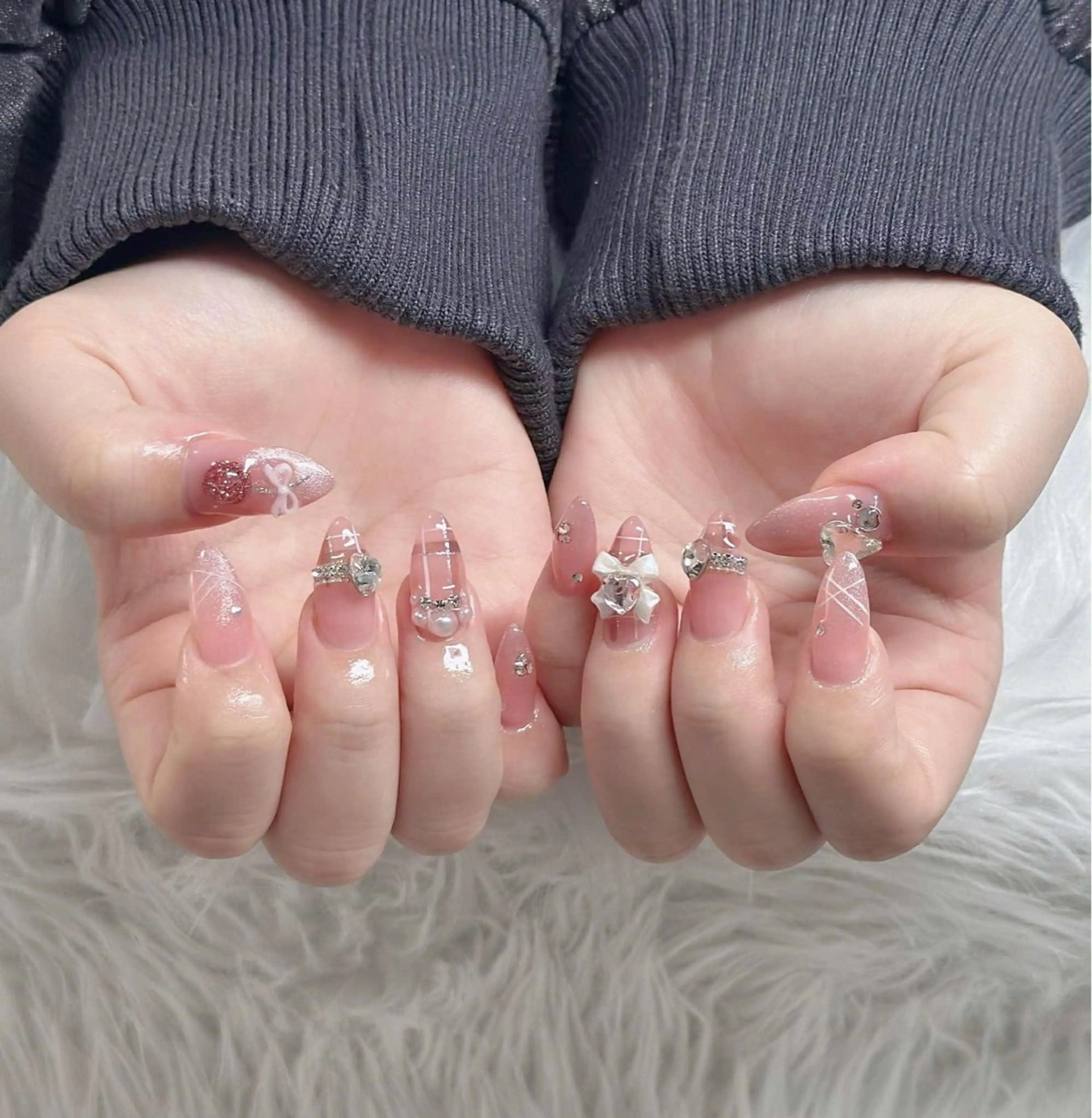 ネイル オーロラネイル フレンチネイル ジェルネイル ハロウィン 韓国ネイル ハンドネイル neco H.babynailのネイルデザイン