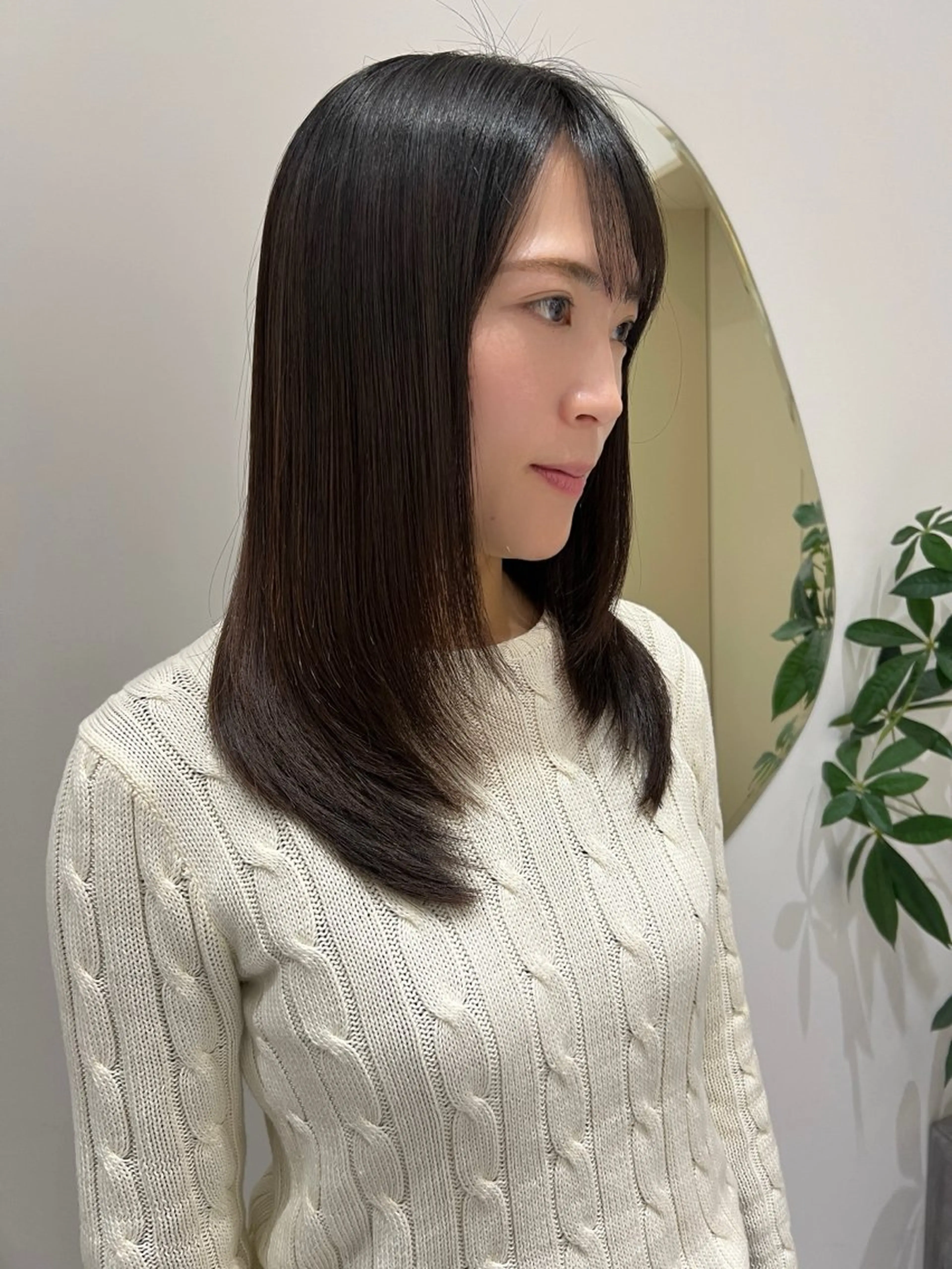 ミディアム 透明感カラー🍃 レイヤースタイル✨葵のヘアスタイル