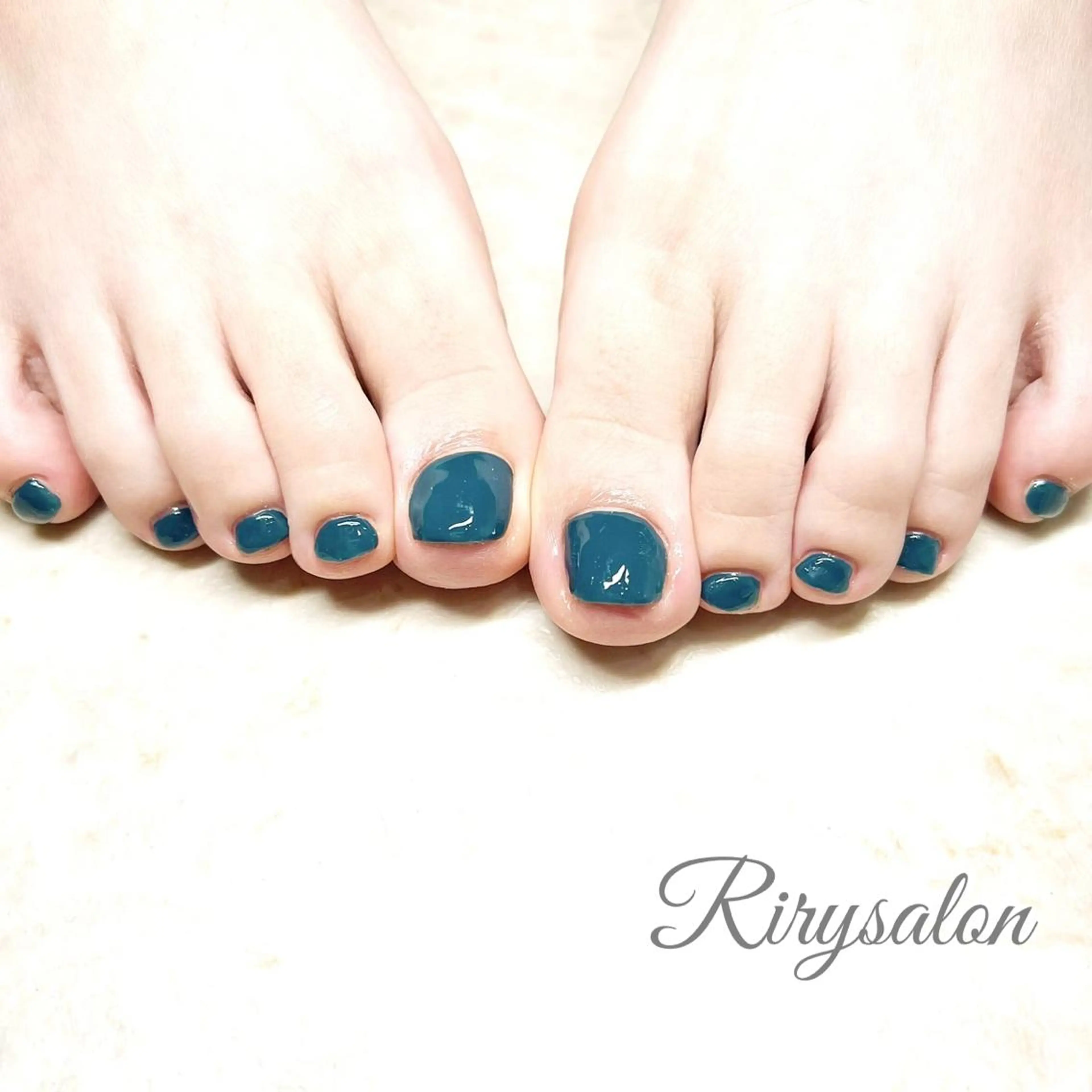 フットネイル👣ワンカラー　オフありの写真