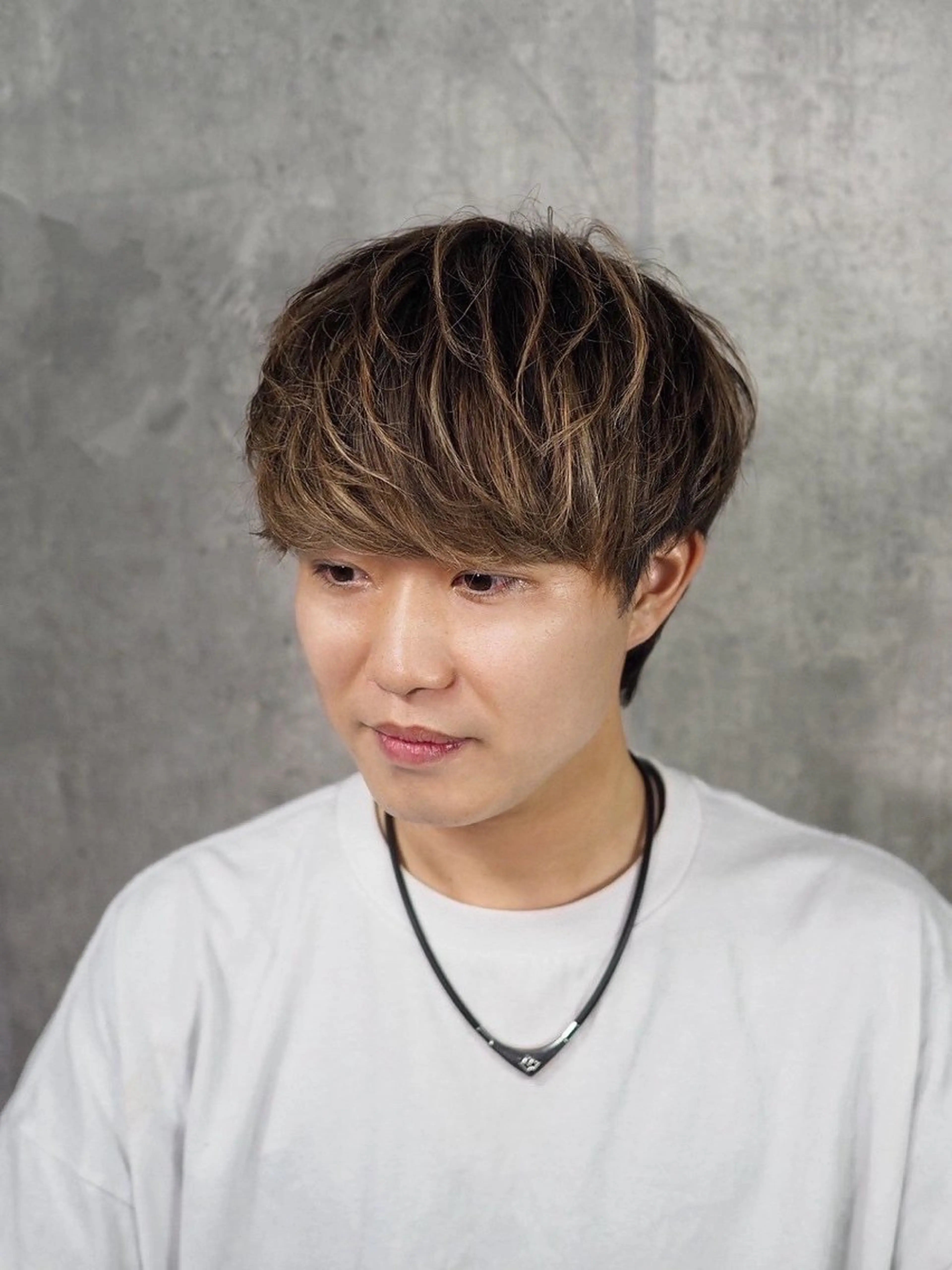 ミディアム メンズ BEYOND THE BARBER所属・阿賀 佑季のヘアスタイル