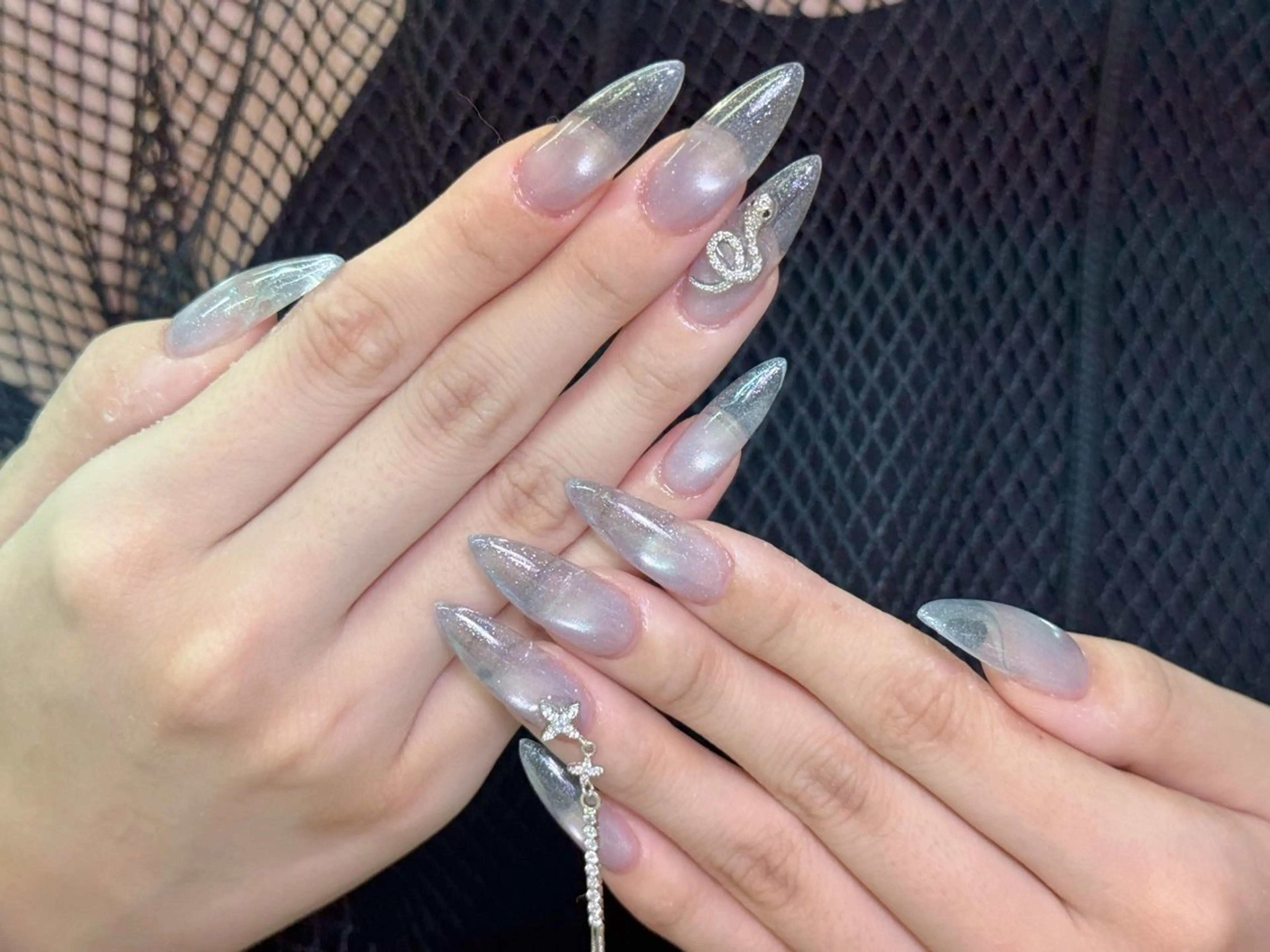 ネイル lucky nail 歌舞伎町のネイルデザイン