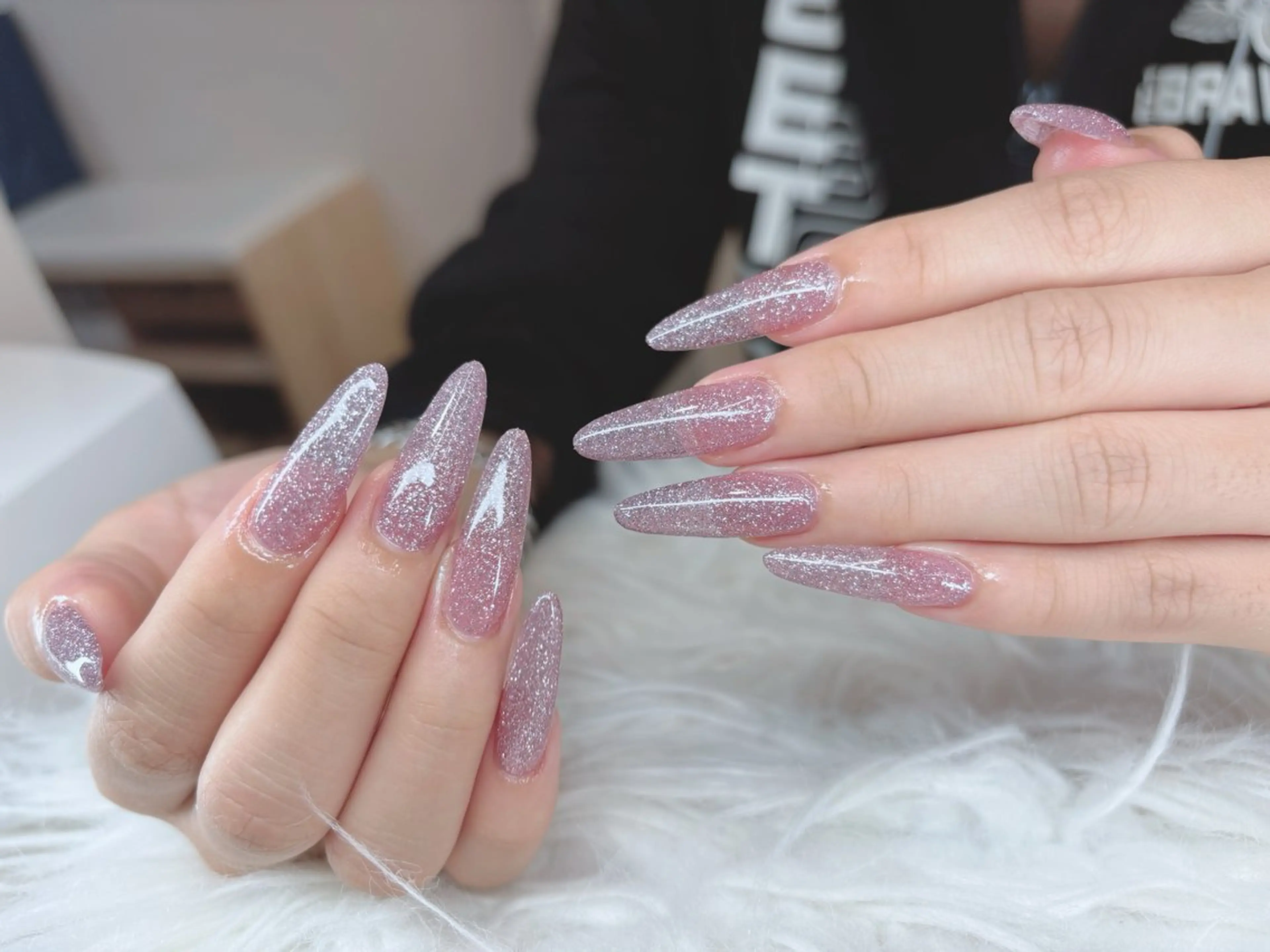 ネイル オーロラネイル ブルー チークネイル フットネイル フレンチネイル NAILS168 大家店のネイルデザイン