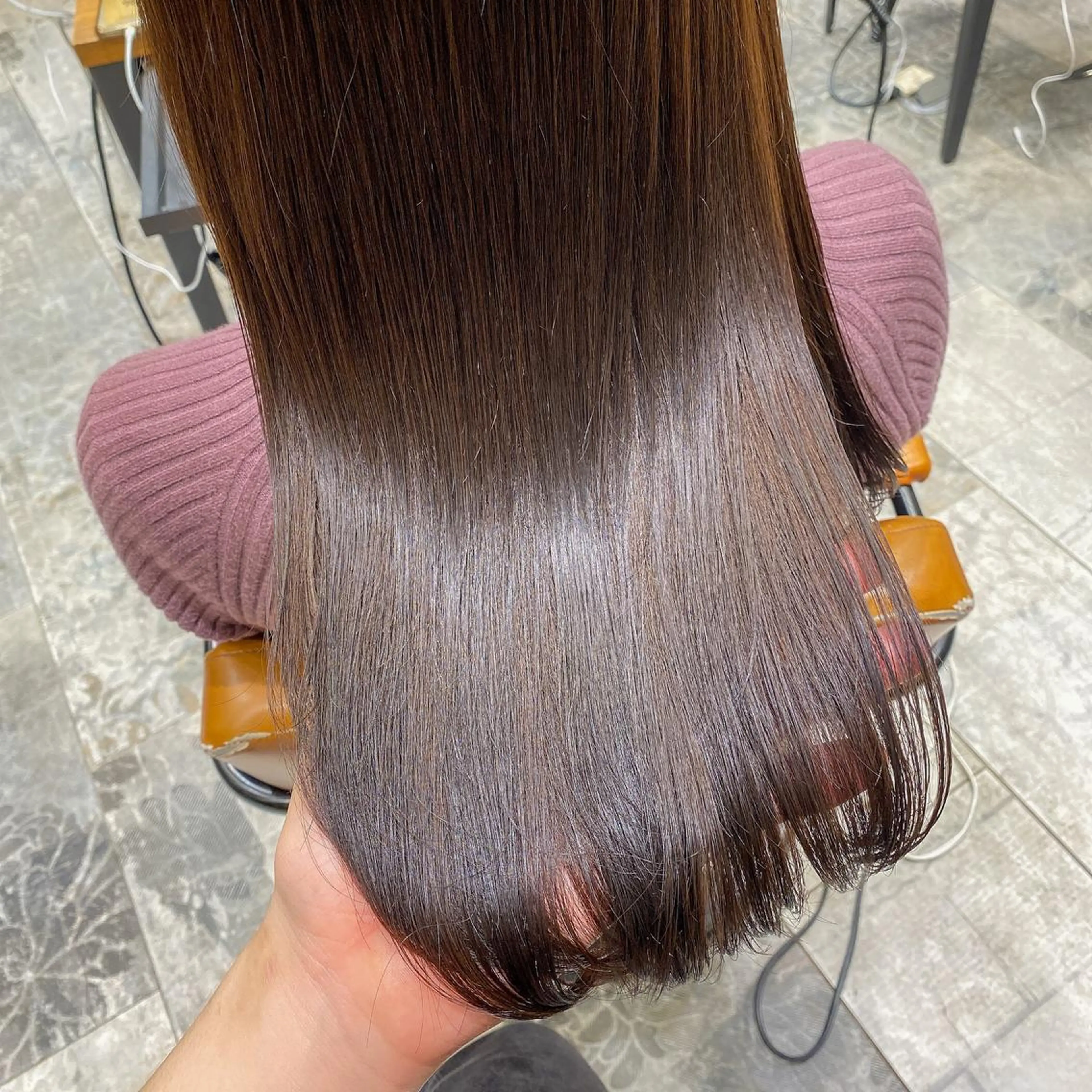 ミディアム カラー On所属・新宿　ショート・ボブ カットモデル募集のヘアスタイル