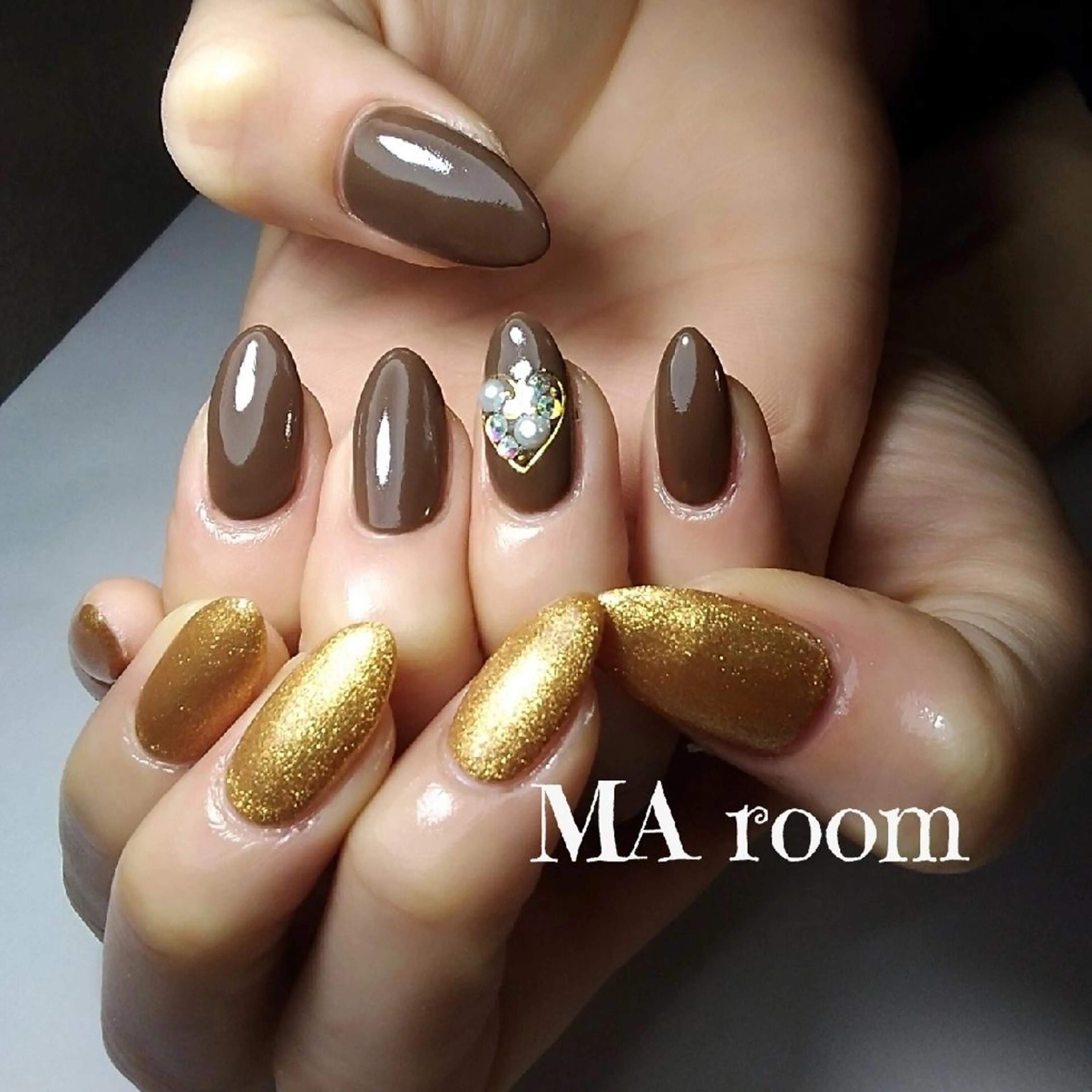 ロング ネイル ストーンネイル &MERCI所属・&MERCI nail maoのネイルデザイン