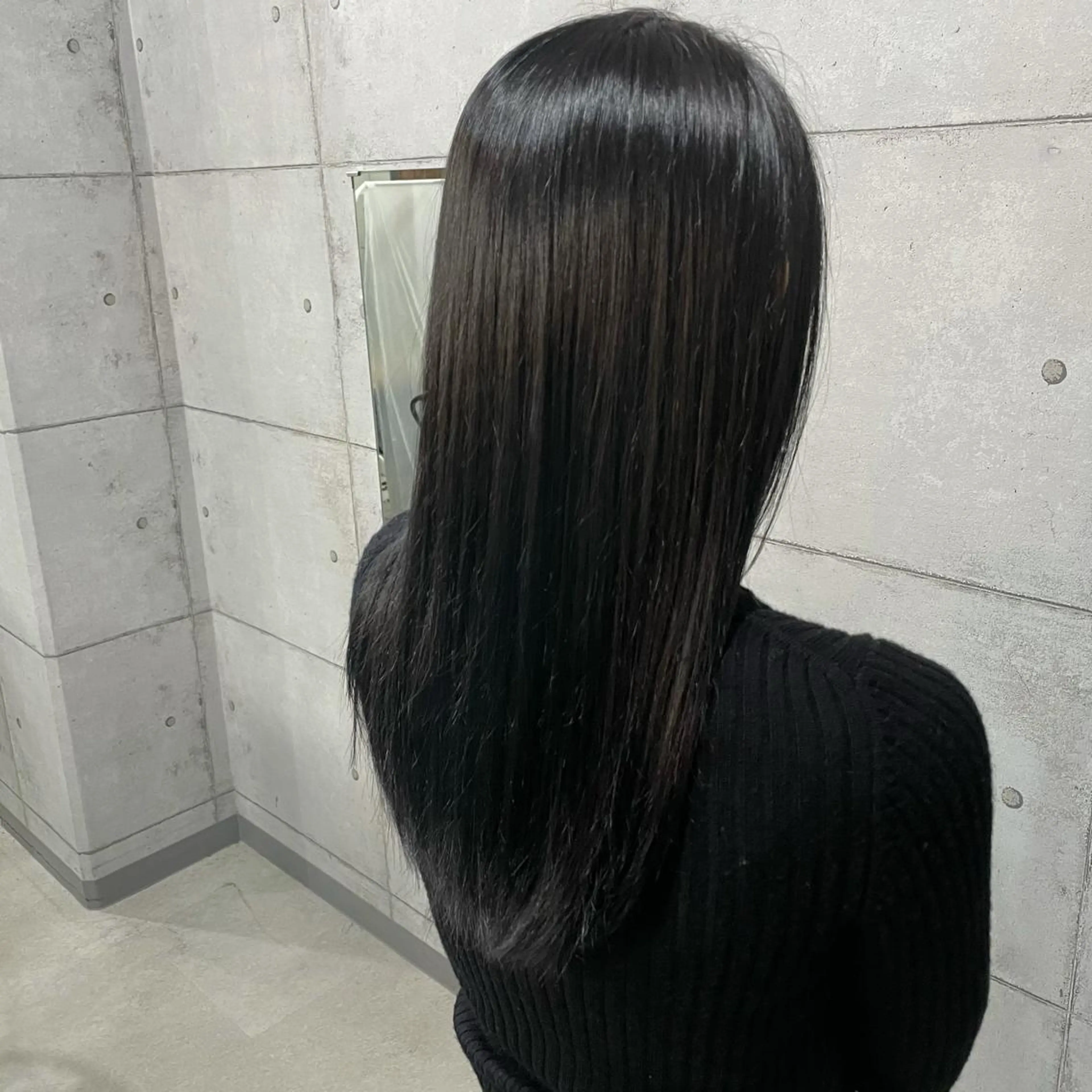 ミディアム カラー パーマ ヘアアレンジ メンズ キッズ ネイル マツエク・マツパ メンズブリーチ ブリーチ トリートメント 韓国ボブ/髪質改善 ニュアンス特化RYOのヘアスタイル