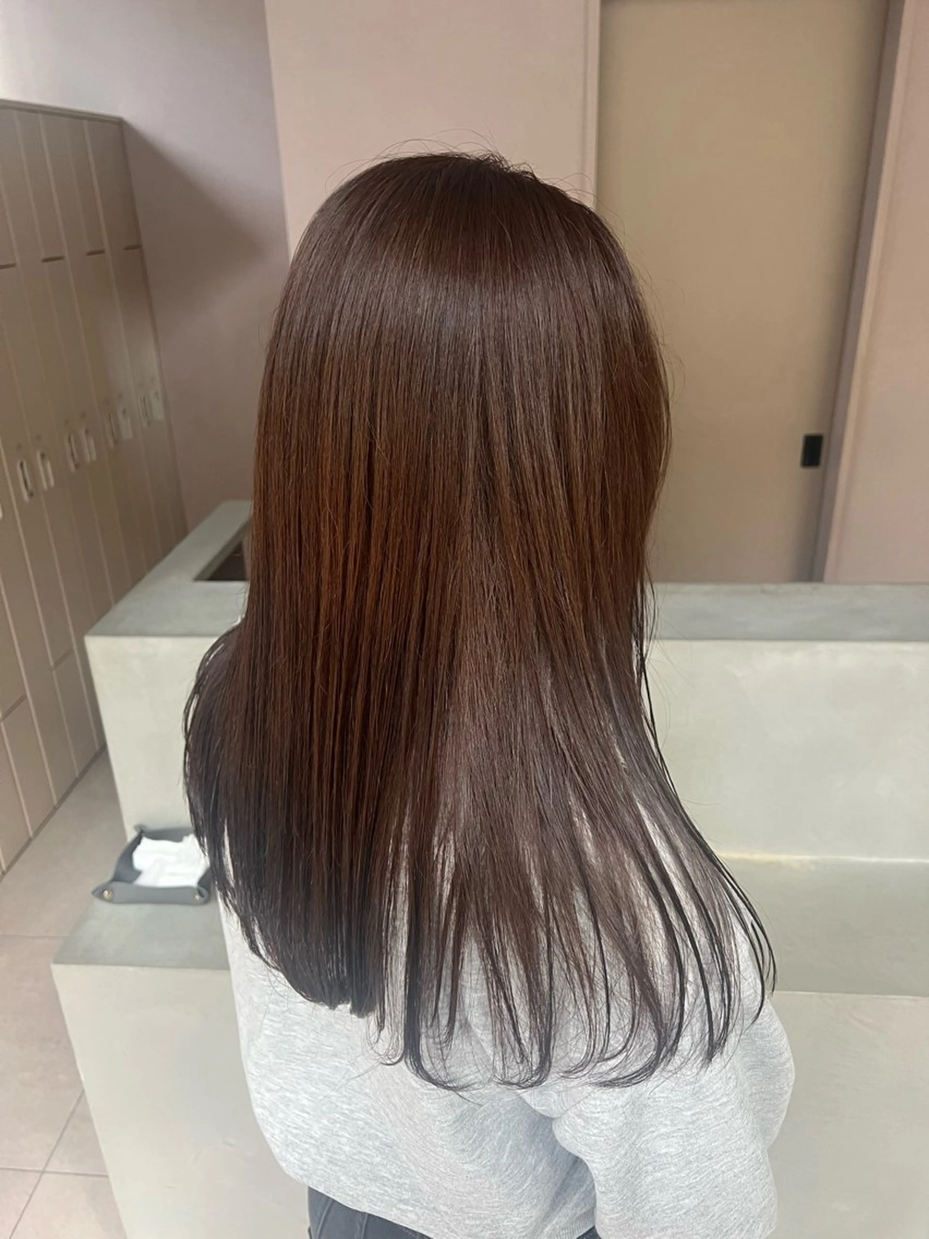 カラー ヘアカラー トリートメント aya / カットカラーのヘアスタイル