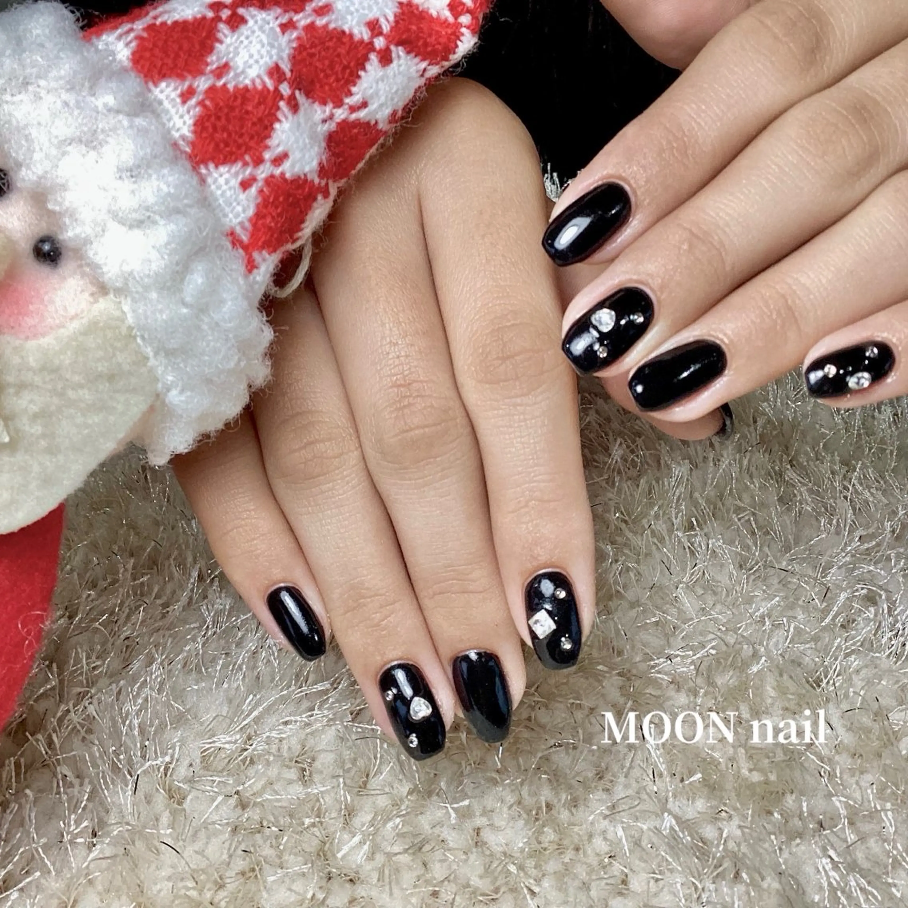 ネイル アートネイル ストーンネイル ハンドネイル 浦添 MOON  nailのネイルデザイン