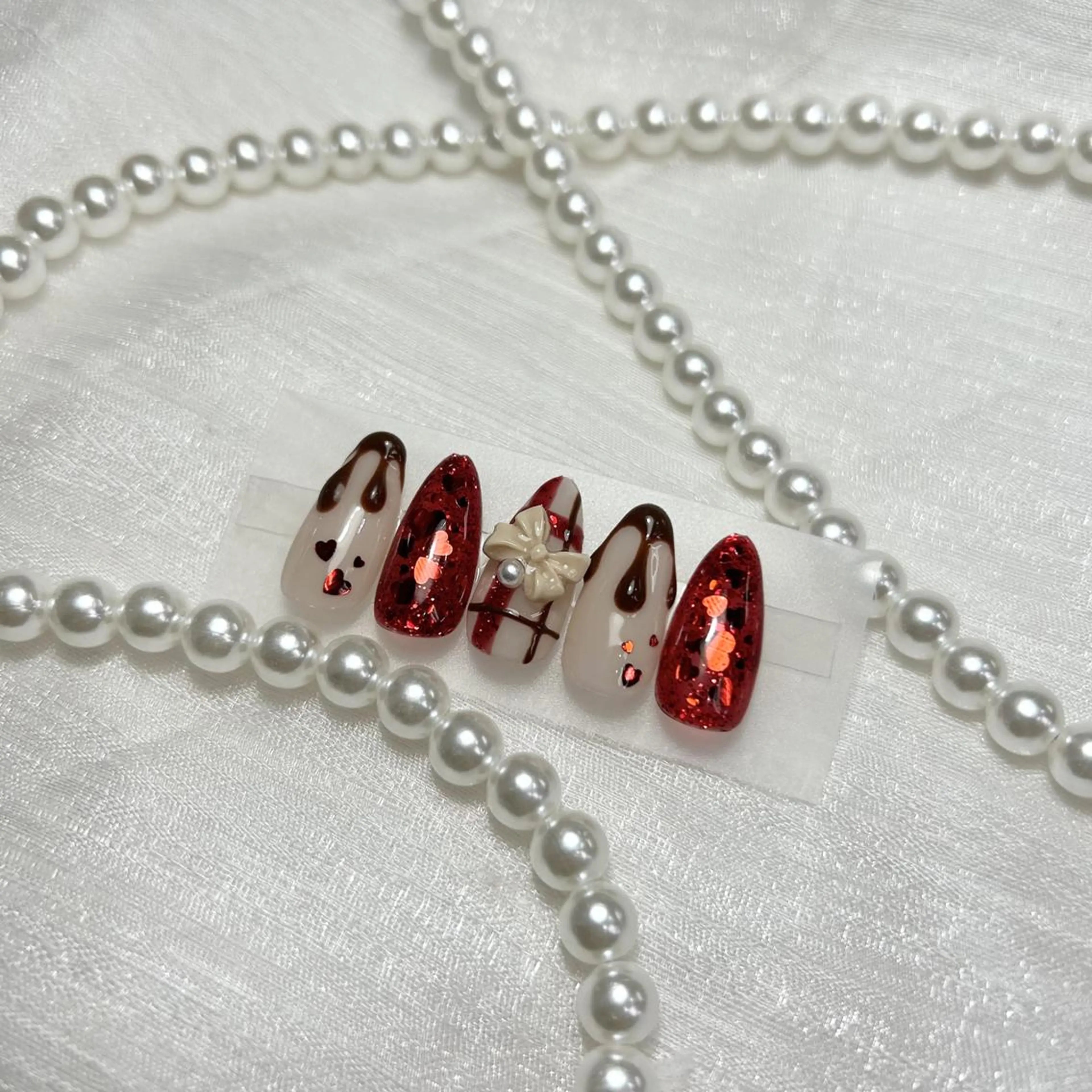 ネイル アートネイル オーロラネイル ガーリー キラキラネイル マグネットネイル ハンドネイル ハンドケア Diamond Kokona🩷のネイルデザイン