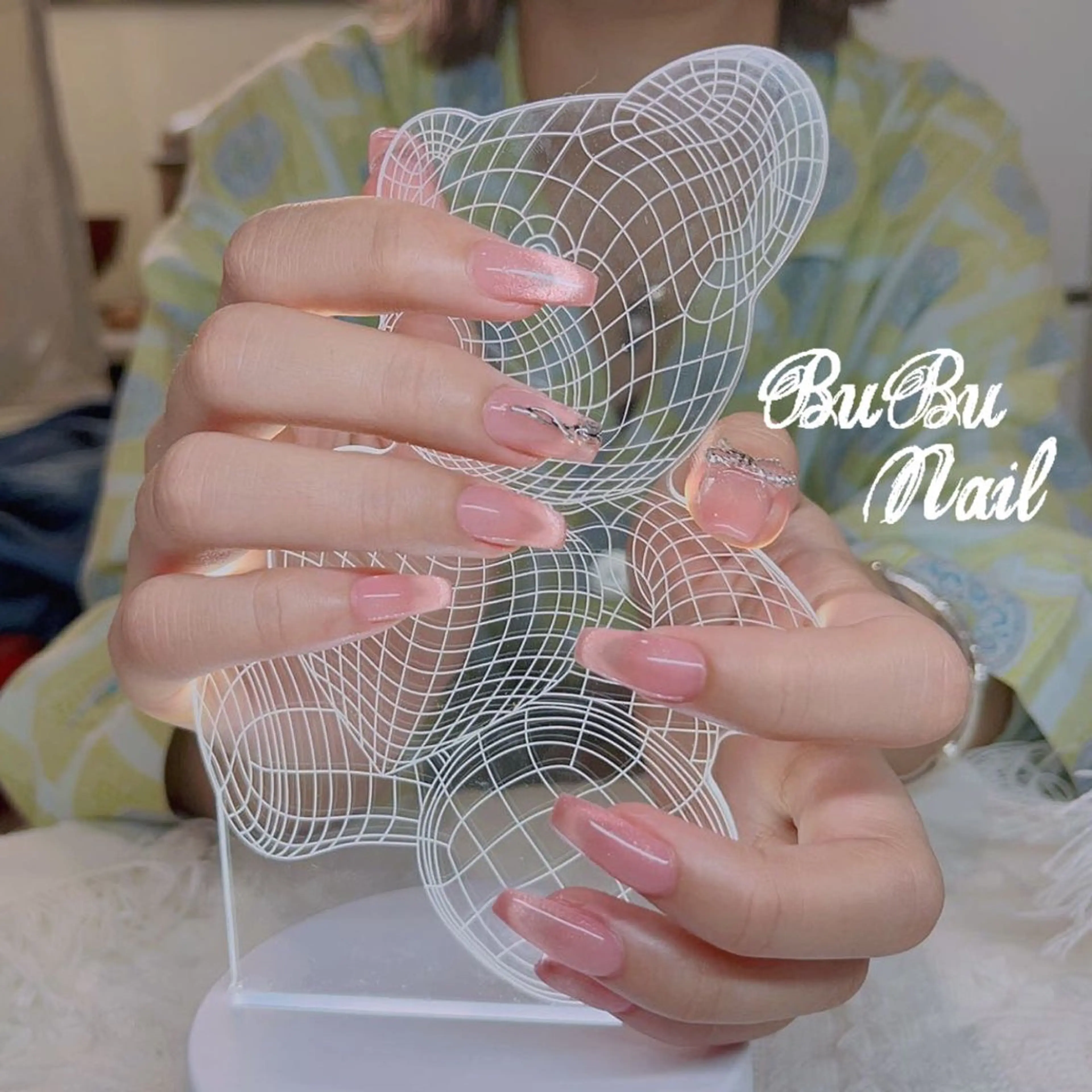 ネイル bubu nail salon所属・BuBu Nail渋谷桜ヶ丘のネイルデザイン