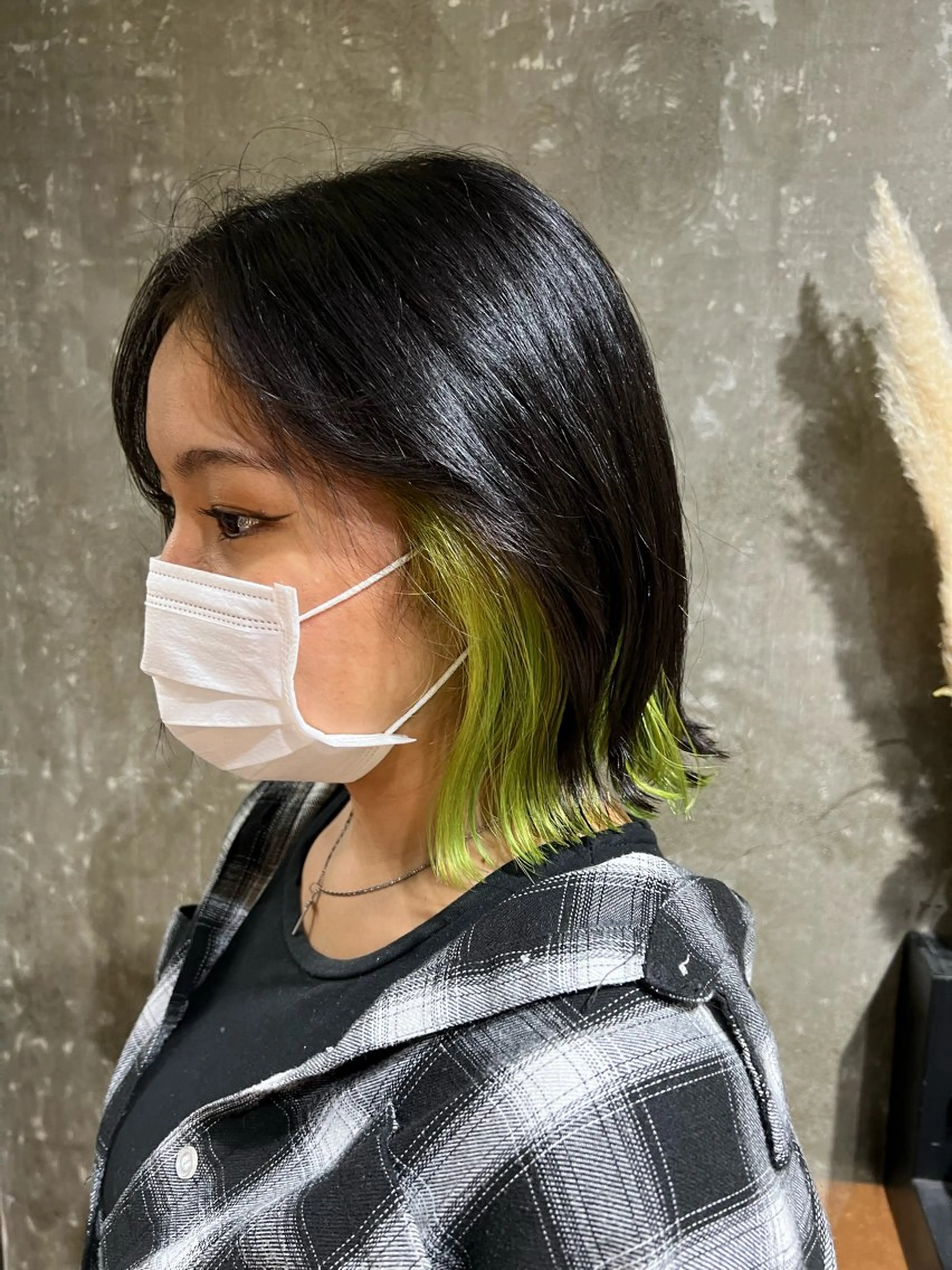 カラー 久永 菫のヘアスタイル