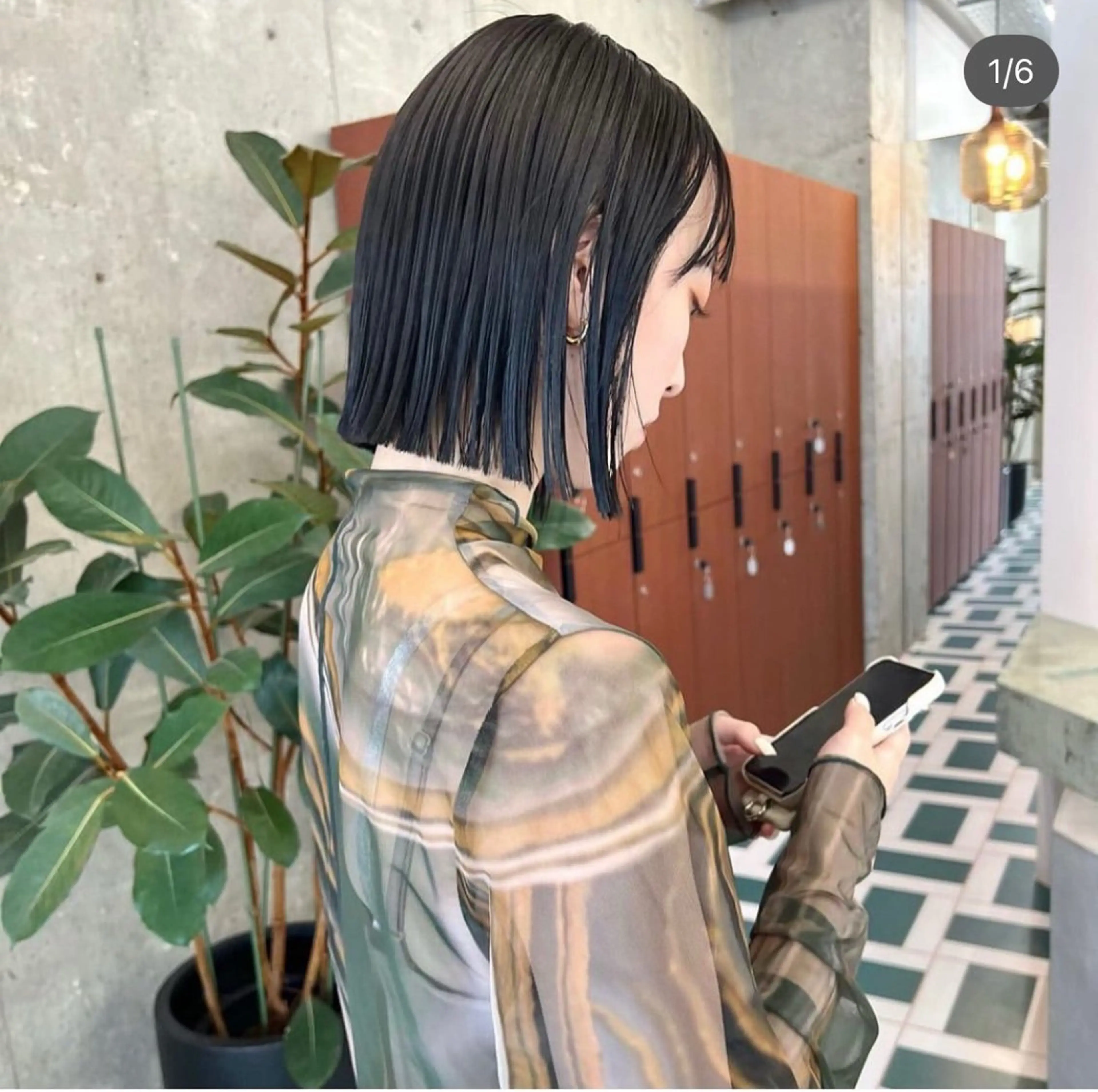 ショート カラー 伊藤 優里のヘアスタイル