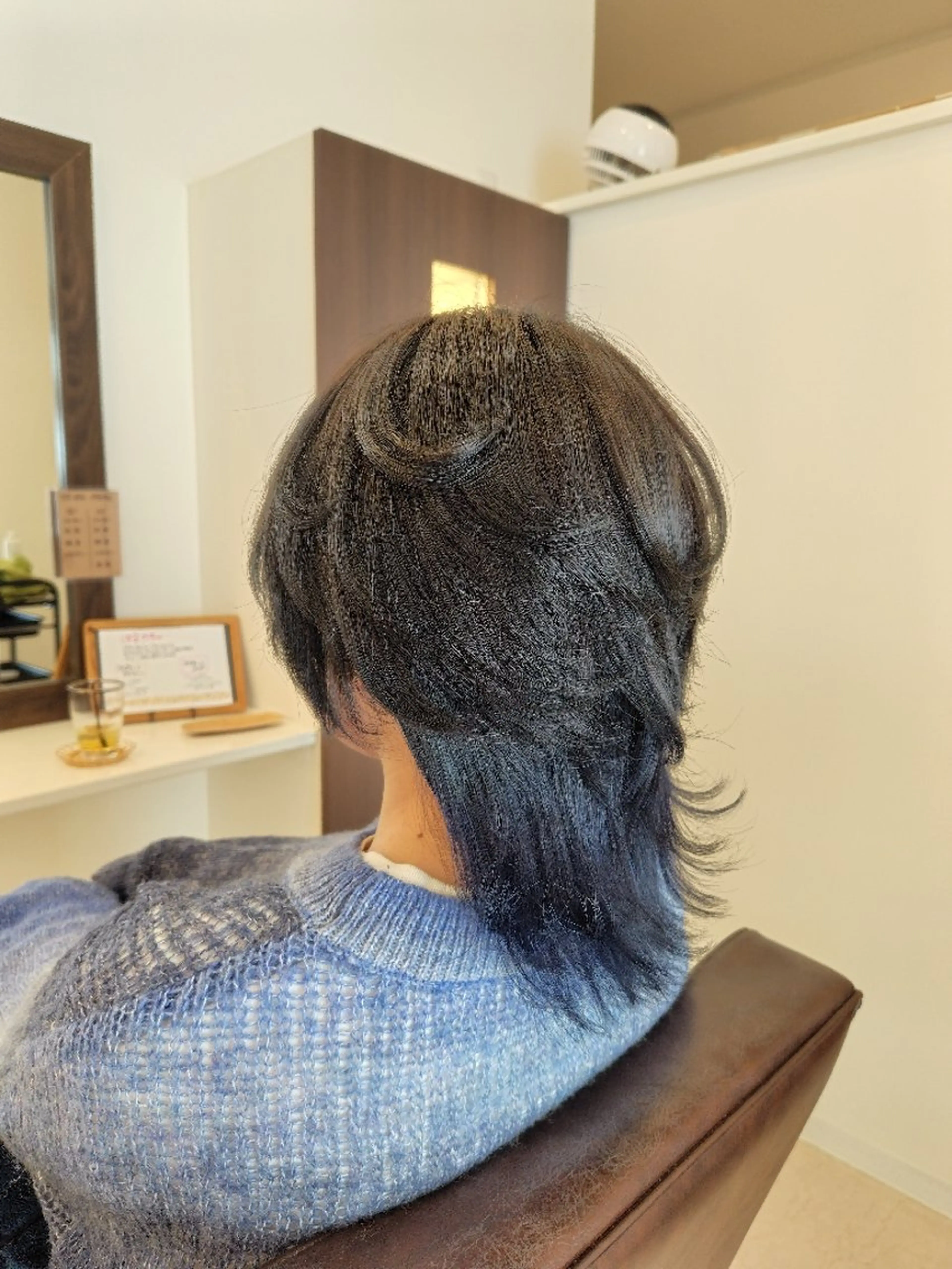 カラー 黒髪 ネイビーカラー ヘアカラー migcy所属・三浦 瑞華のヘアスタイル