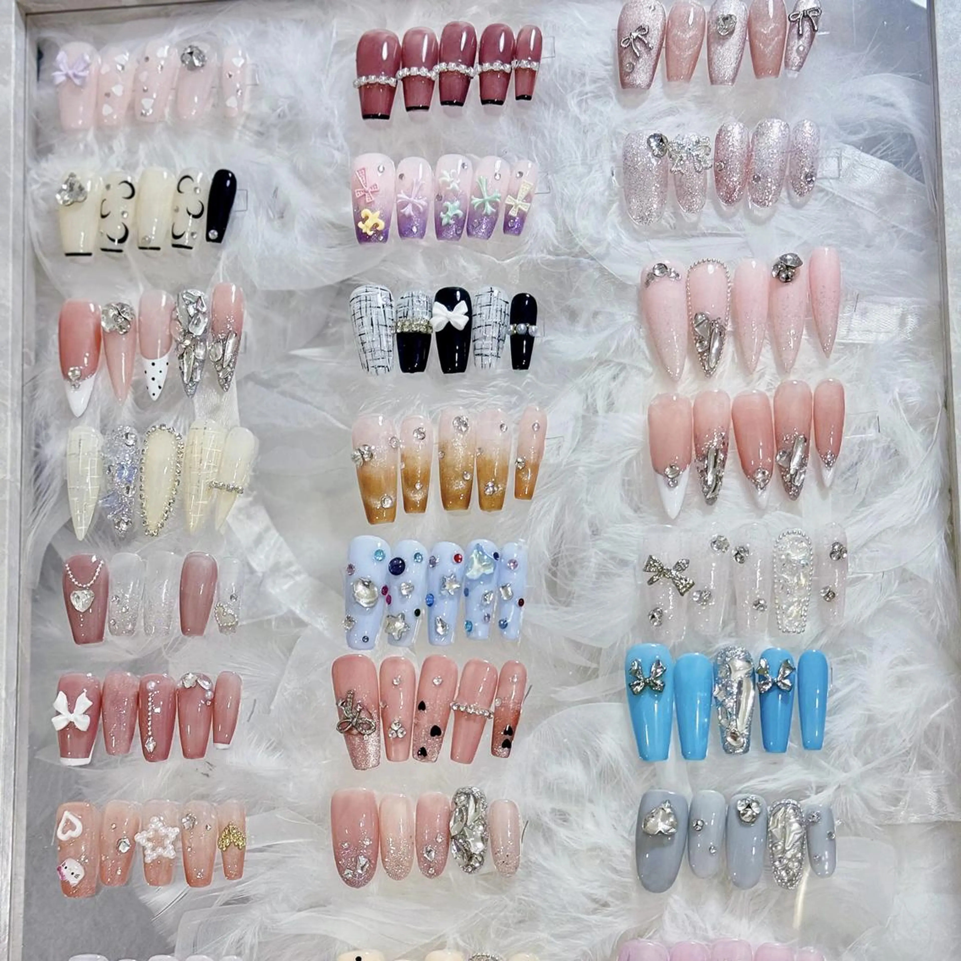 ネイル DIAMOND Nail🥇のネイルデザイン