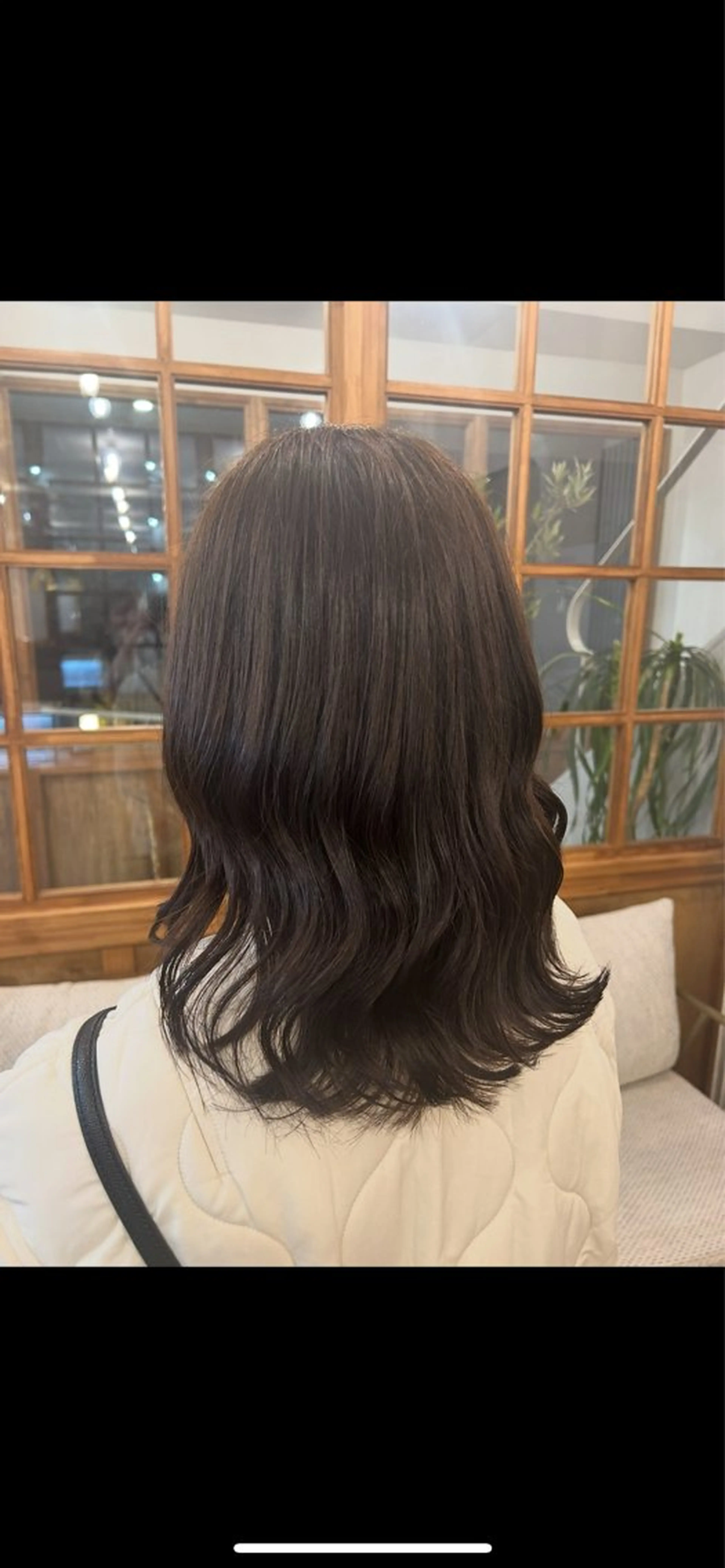 セミロング カラー I's PRISM所属・ササキ カノンのヘアスタイル