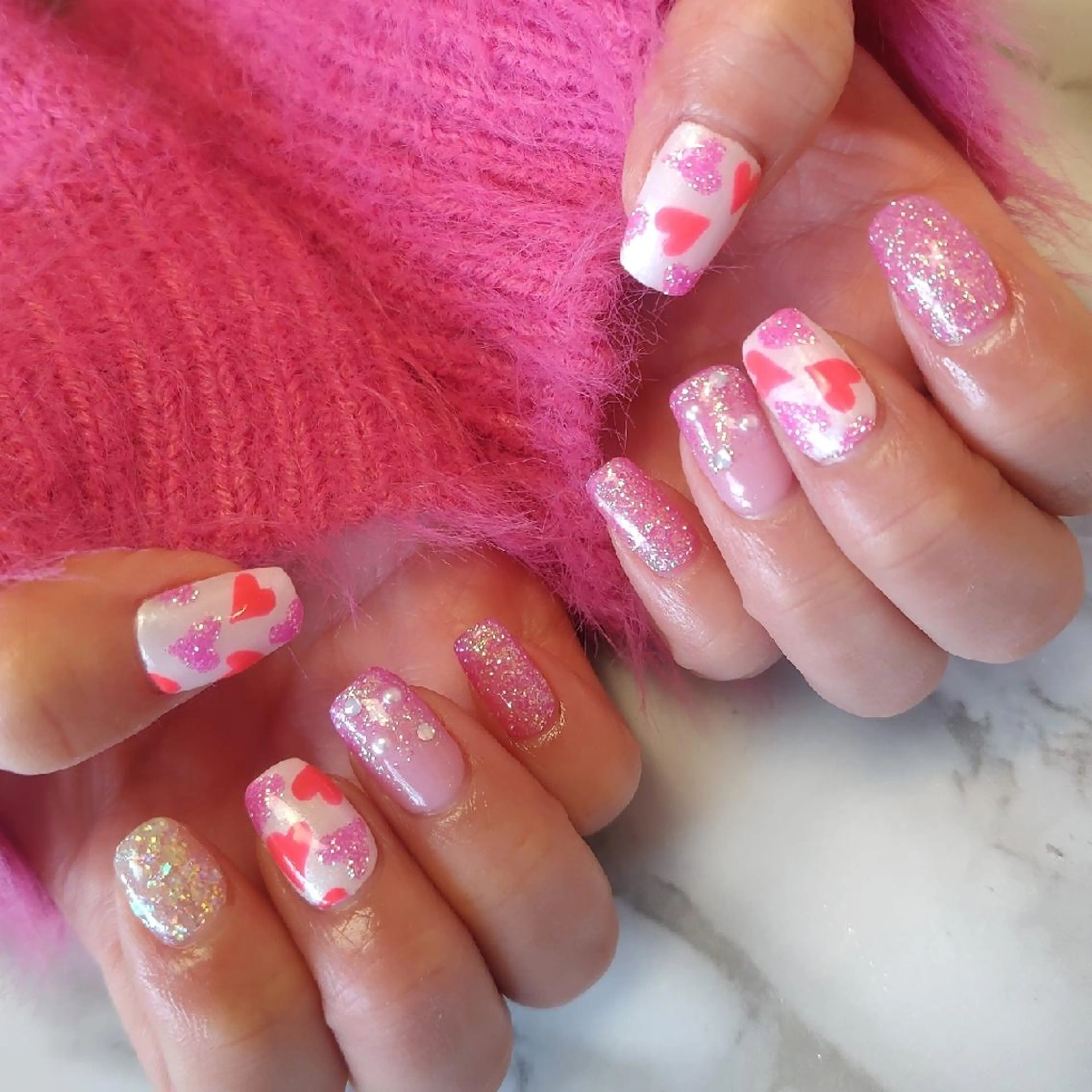 ネイル ハート ジェヌインネイル 河内のネイルデザイン