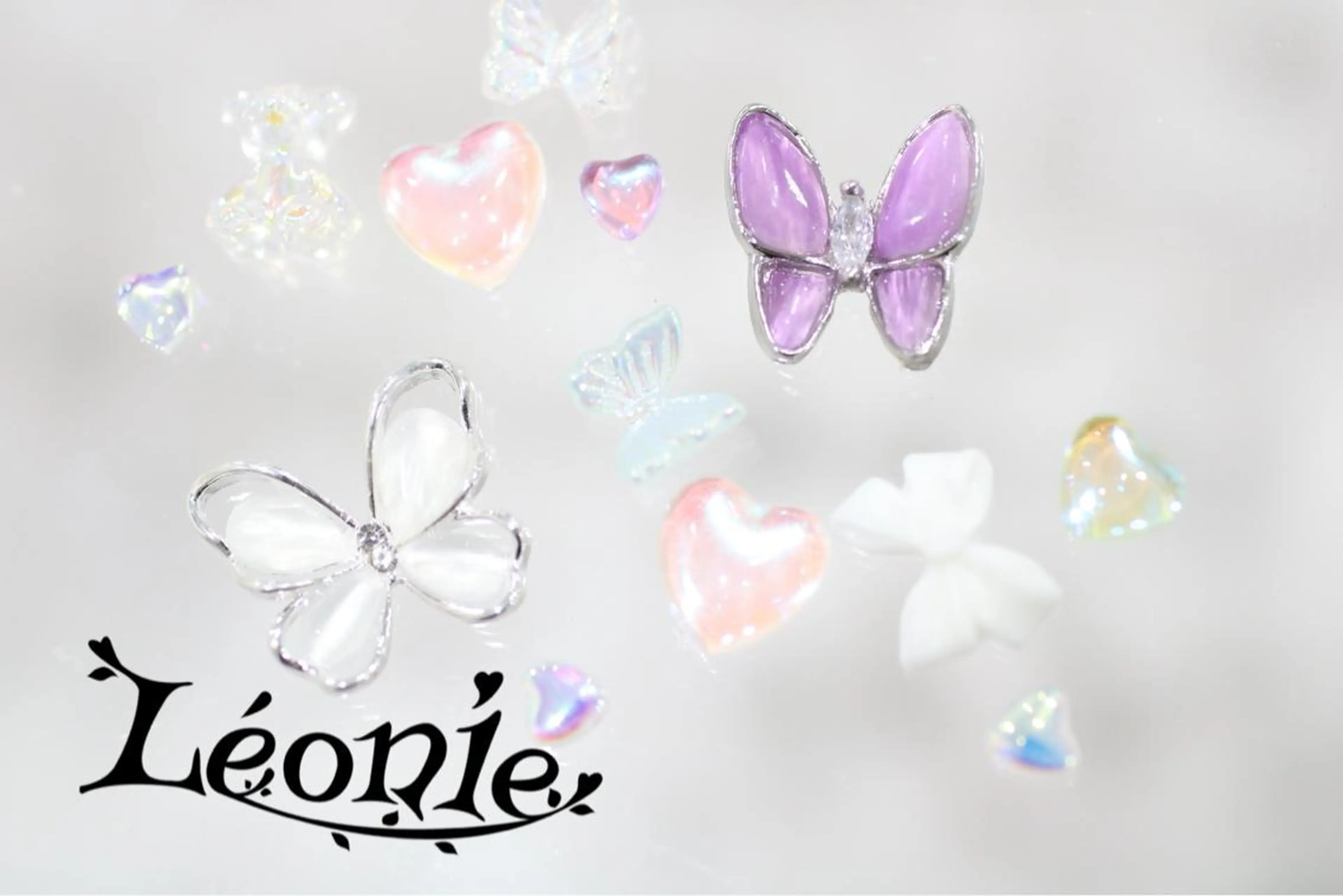 ネイル Leonie やまざきのネイルデザイン