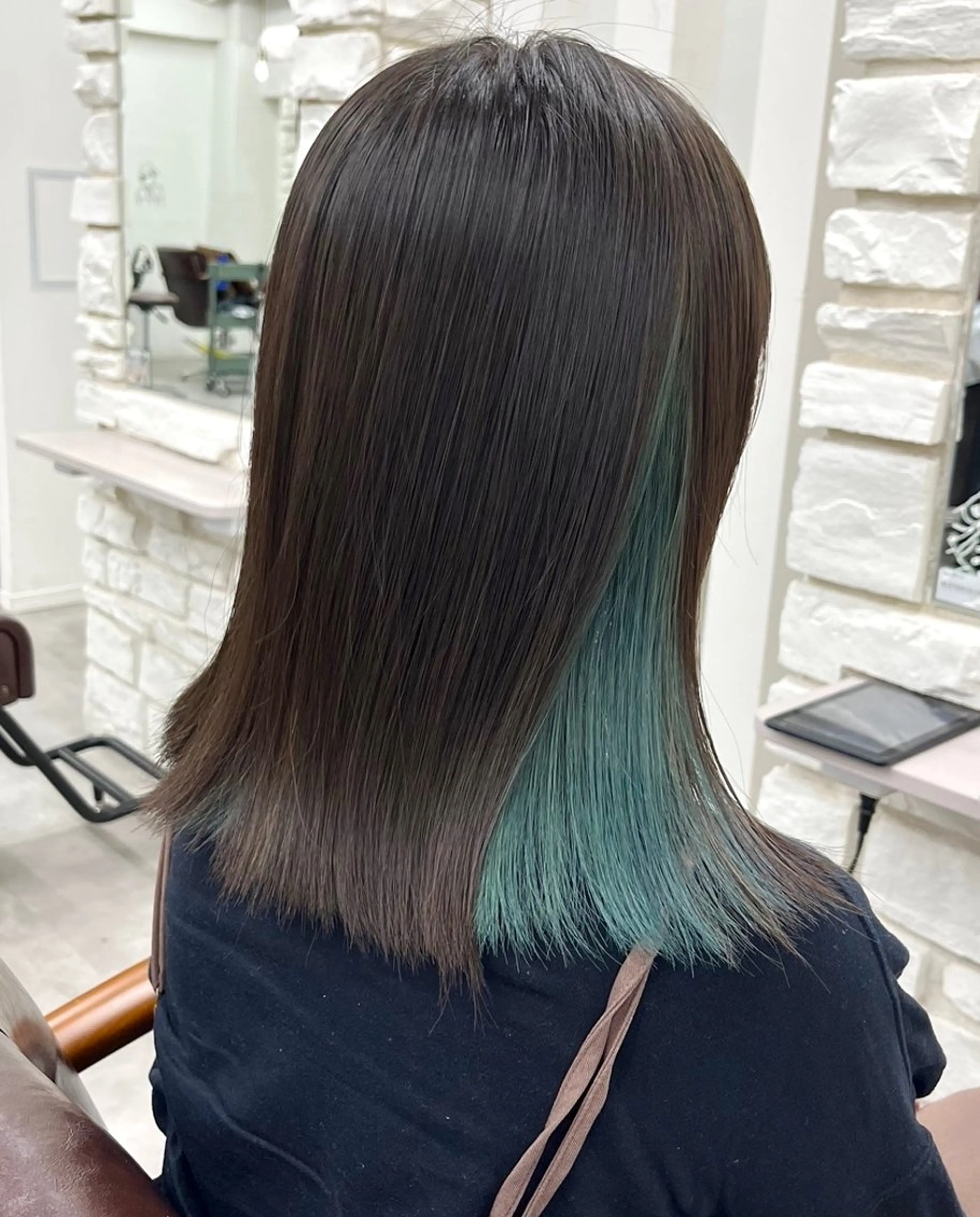 ロング カラー インナーカラー カット ヘアカラー トリートメント 天王寺髪質改善なら よしみさん✨のヘアスタイル