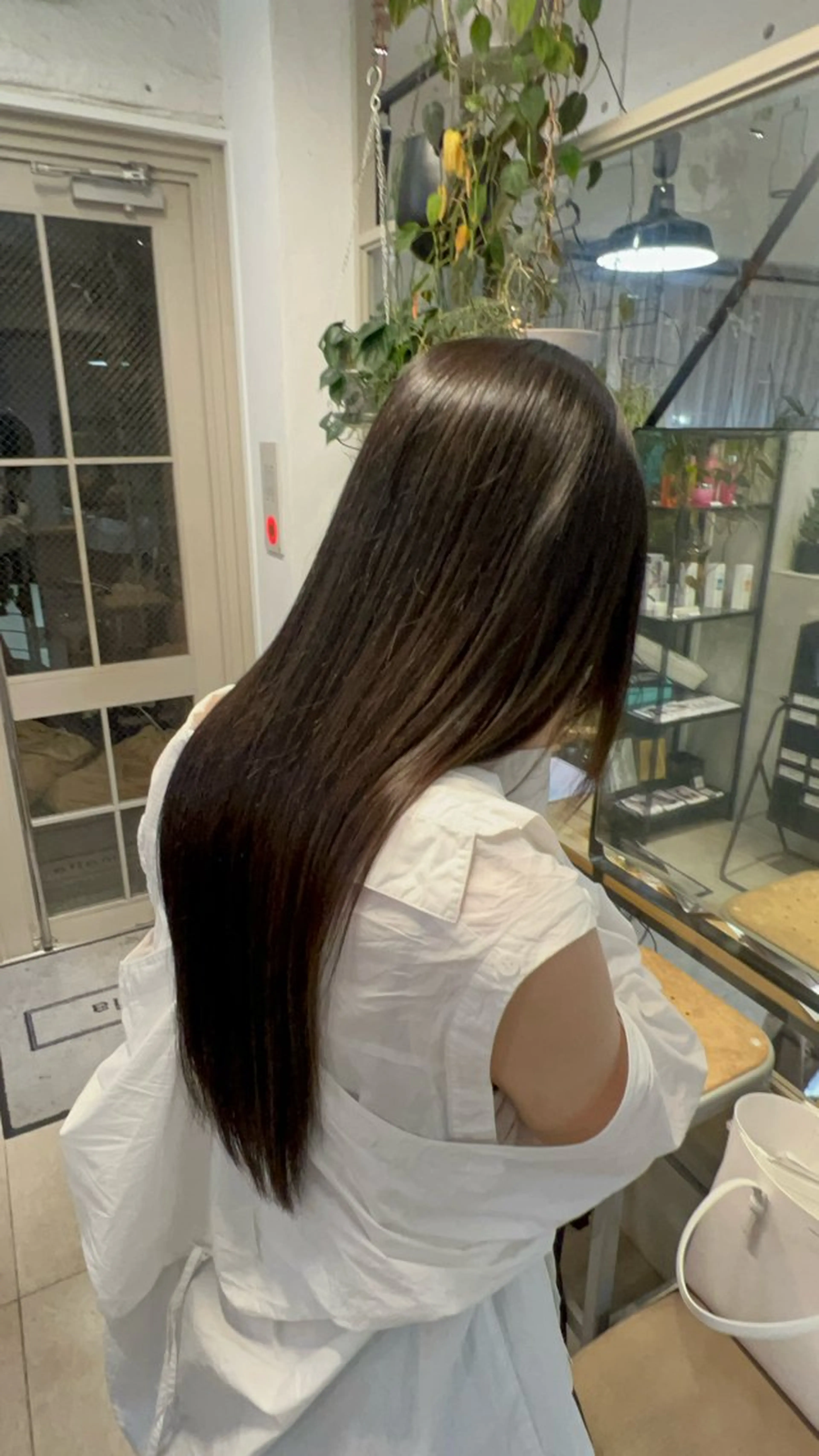 ロング Lomalia もえかのヘアスタイル