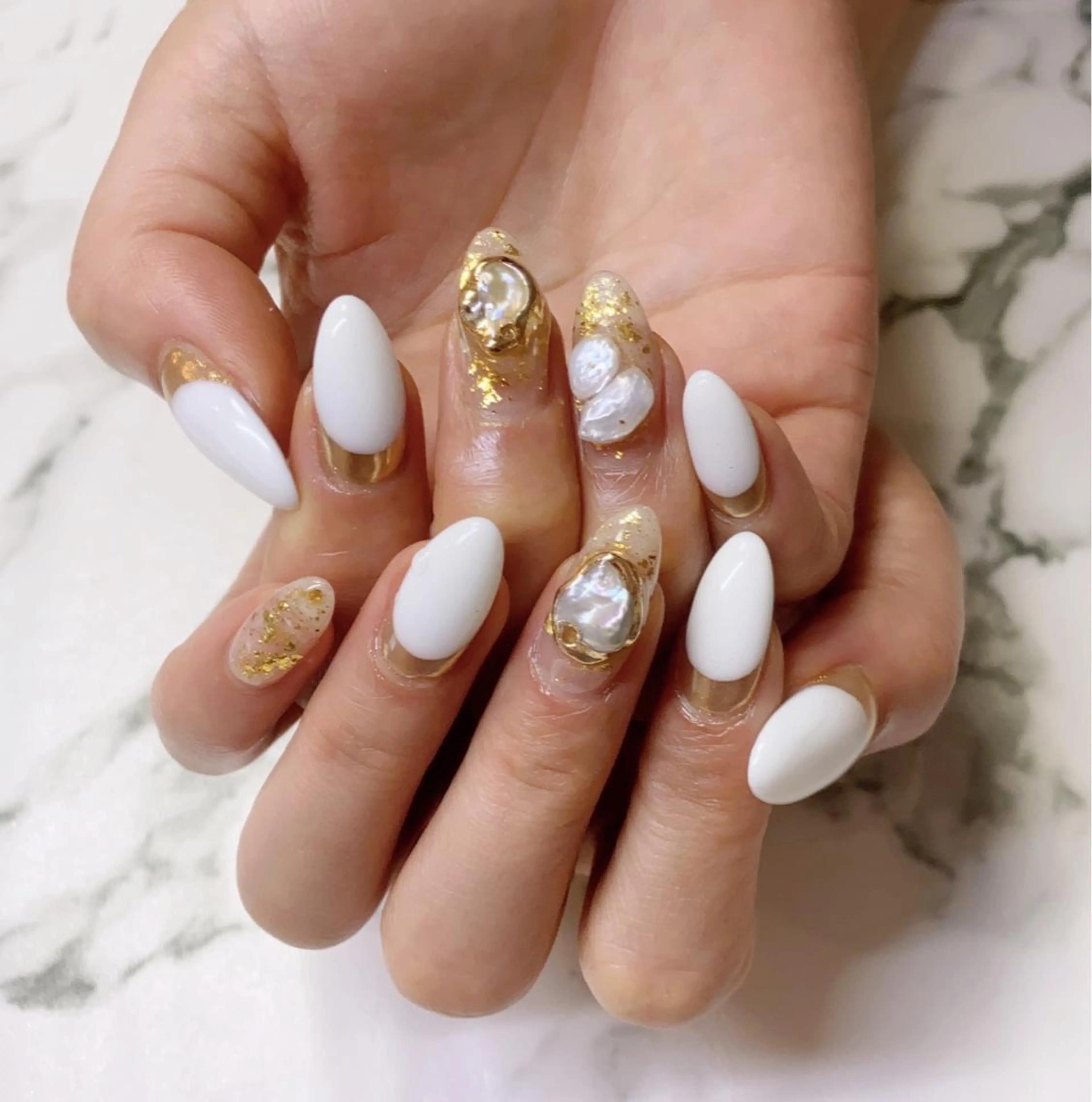 ロング カラー ネイル Q Free nailsのネイルデザイン