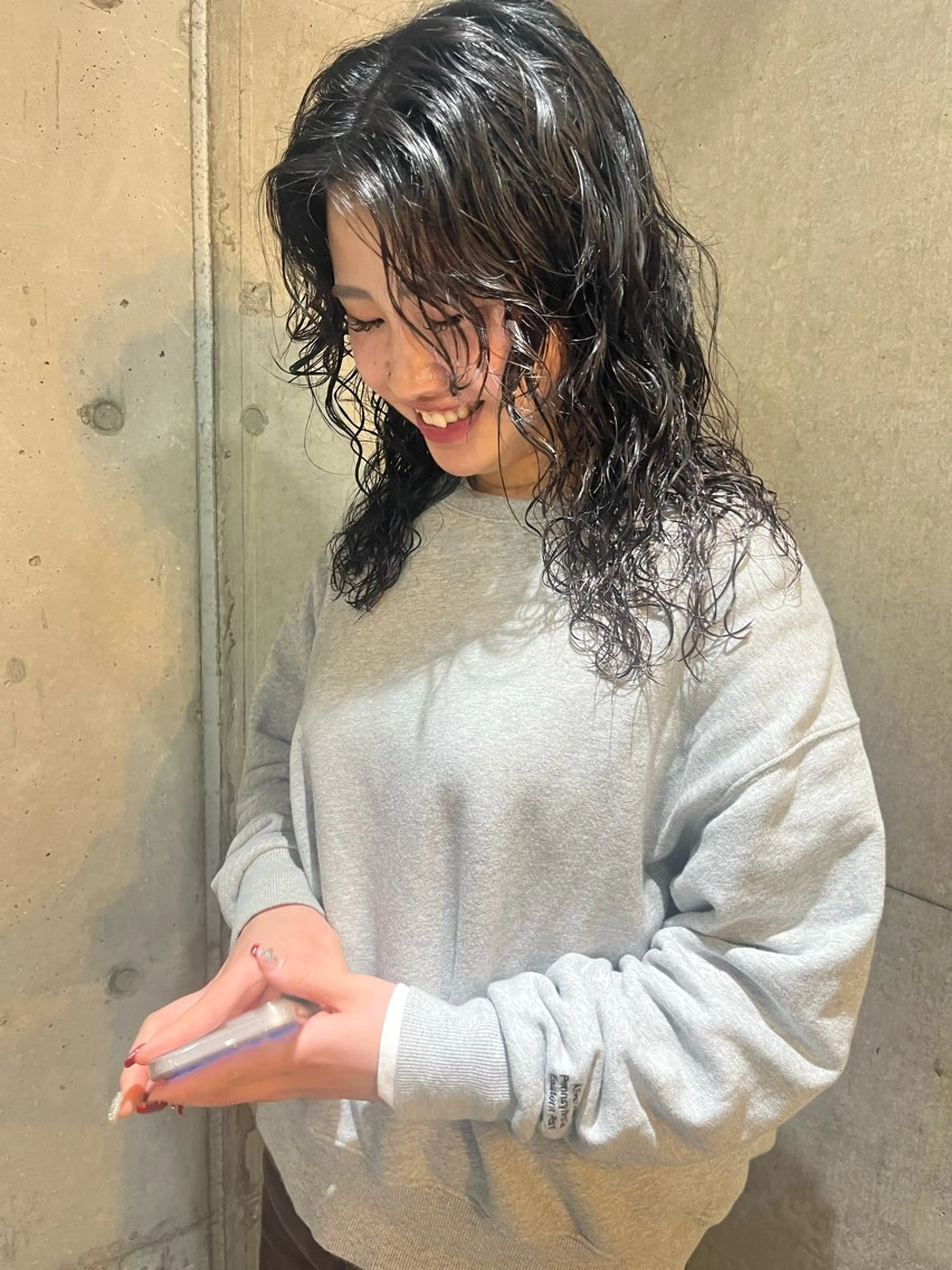 ミディアム カット パーマ トリートメント ハイトーン/顔まわり レイヤー/YUKAのヘアスタイル