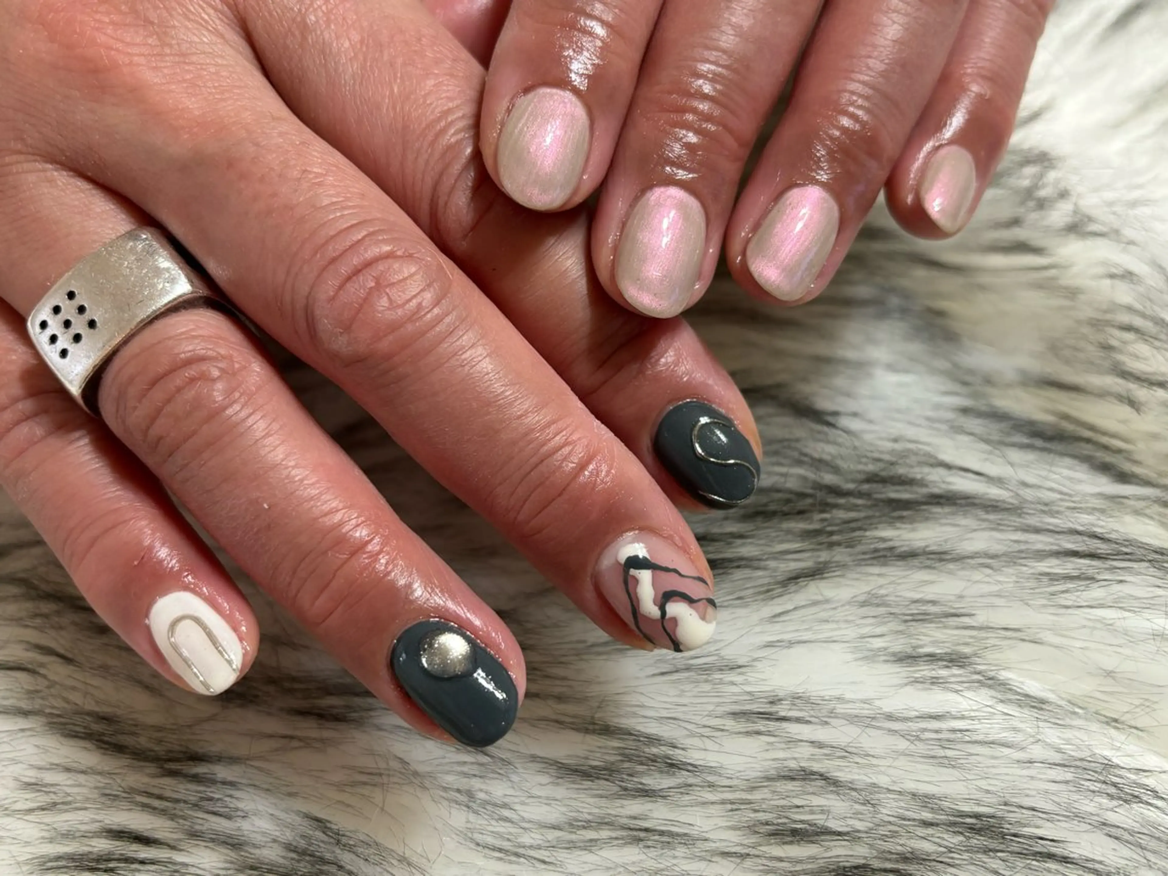 ネイル ジェルネイル 韓国ネイル パラジェル 冬ネイル kikinail 溝の口のネイルデザイン