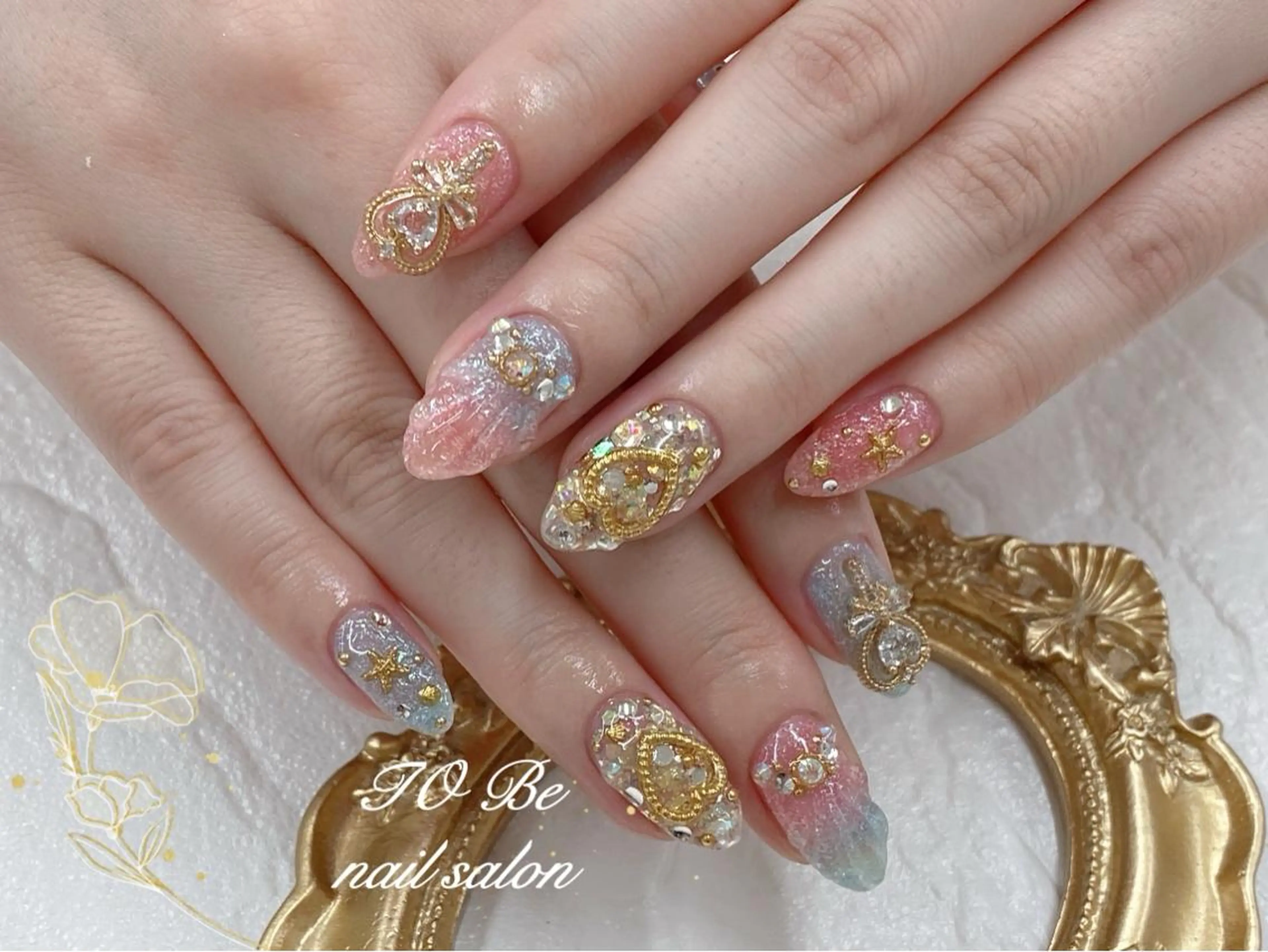 セミロング ネイル ハンドネイル Nail Salon To Beのネイルデザイン