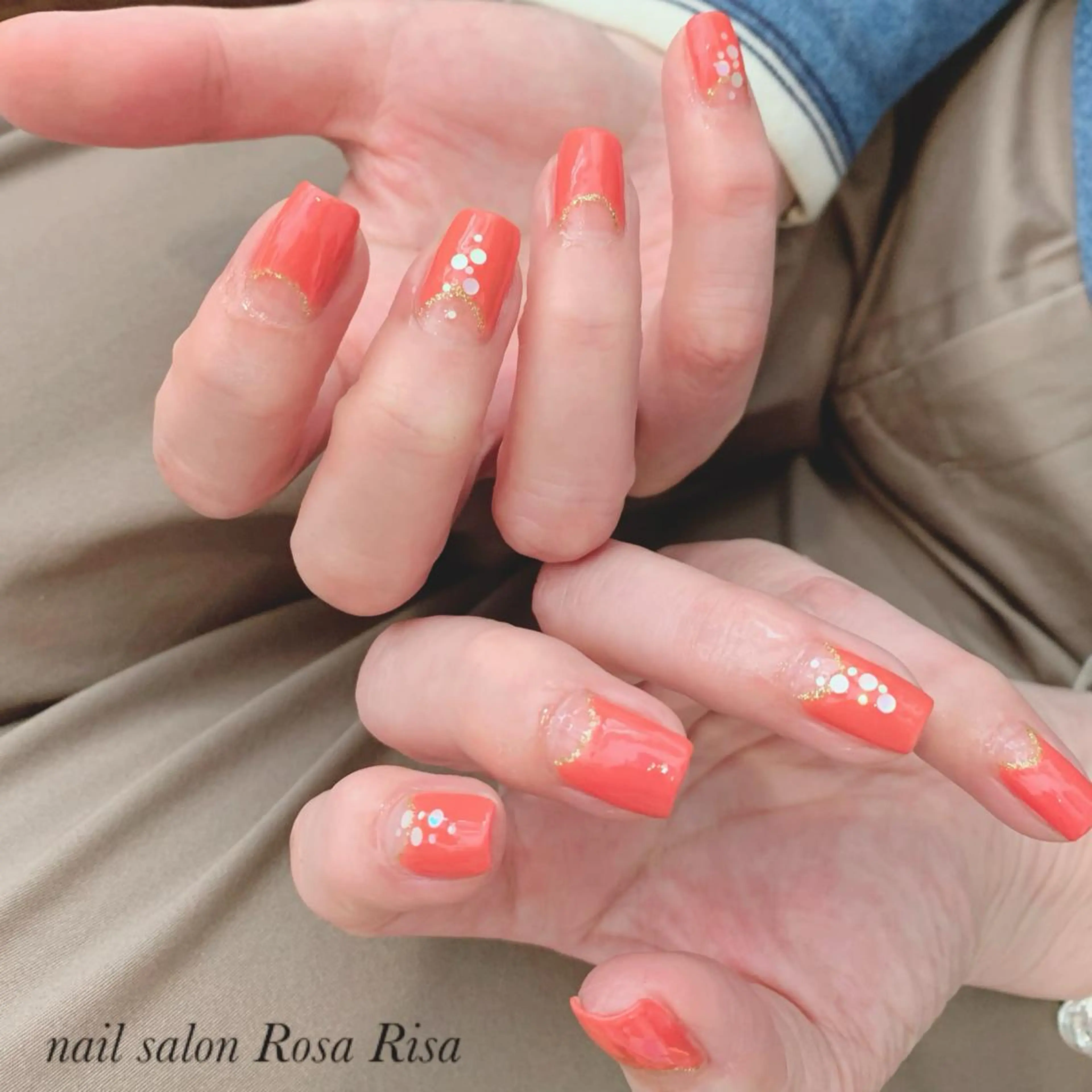 ショート ネイル フレンチネイル 逆フレンチ ネイルスタジオ シェイクユアハンズのネイルデザイン