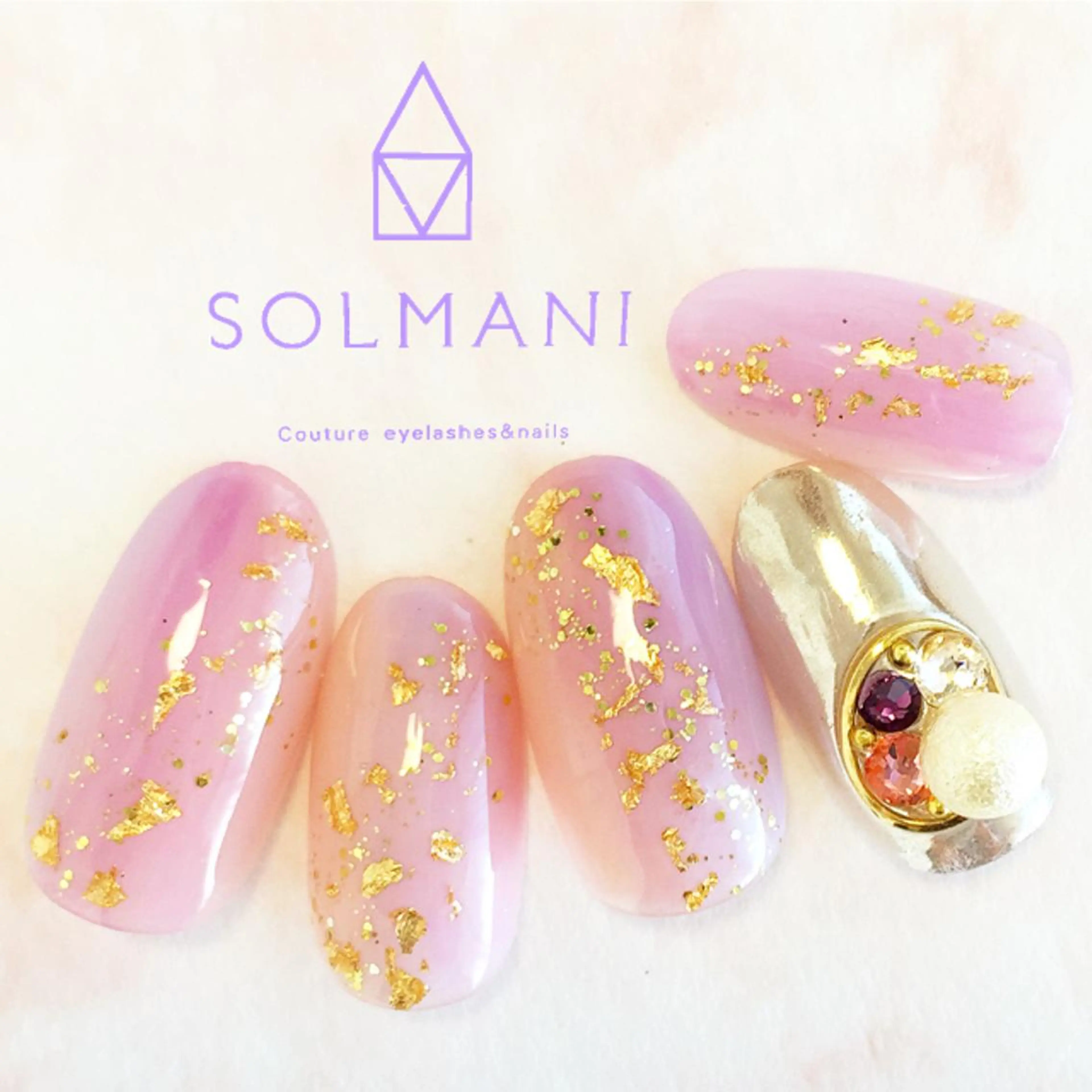 ネイル 成人式 SOLMANI 予約担当のネイルデザイン