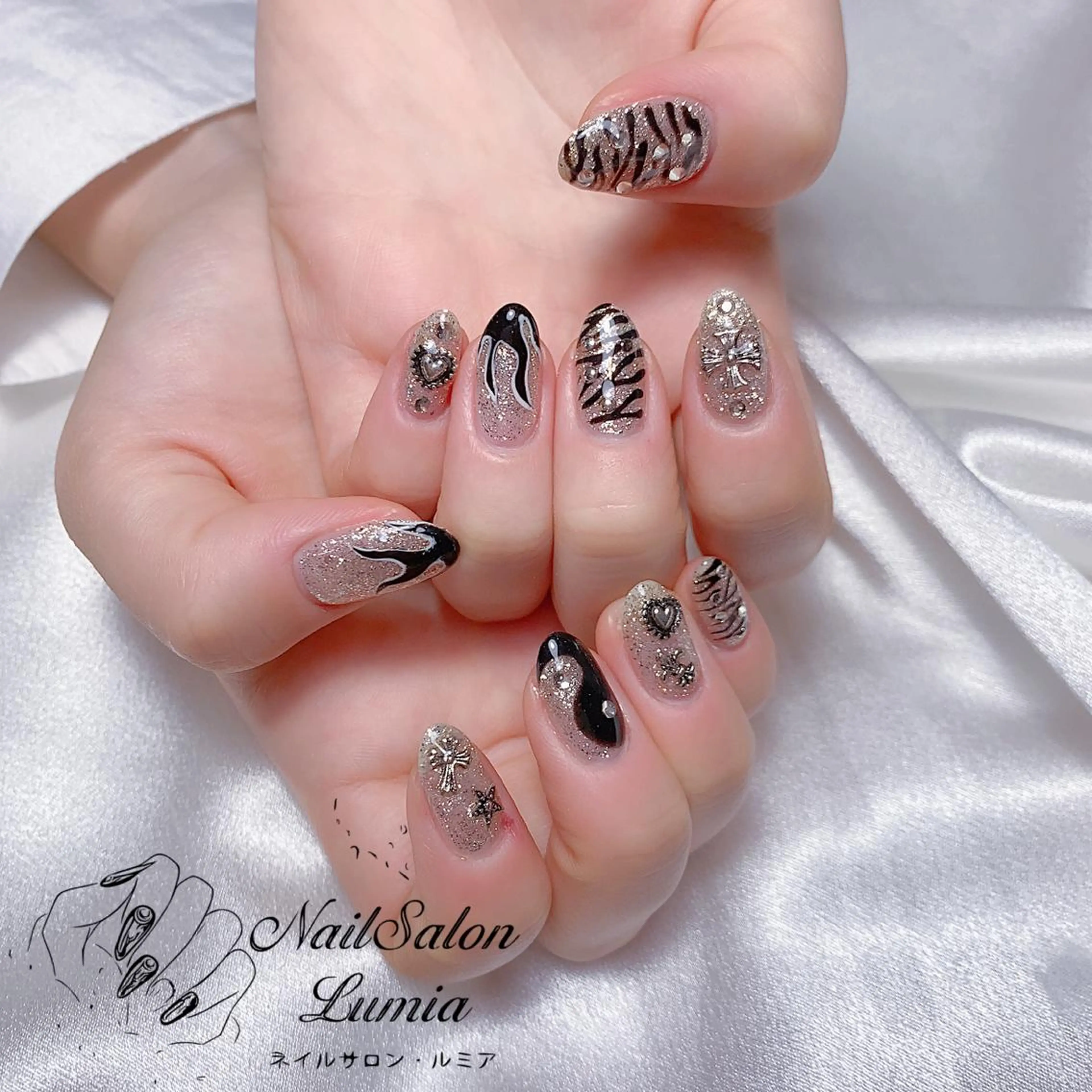 ネイル ハンドネイル ネイルサロン ルミア Lumia 店長のネイルデザイン