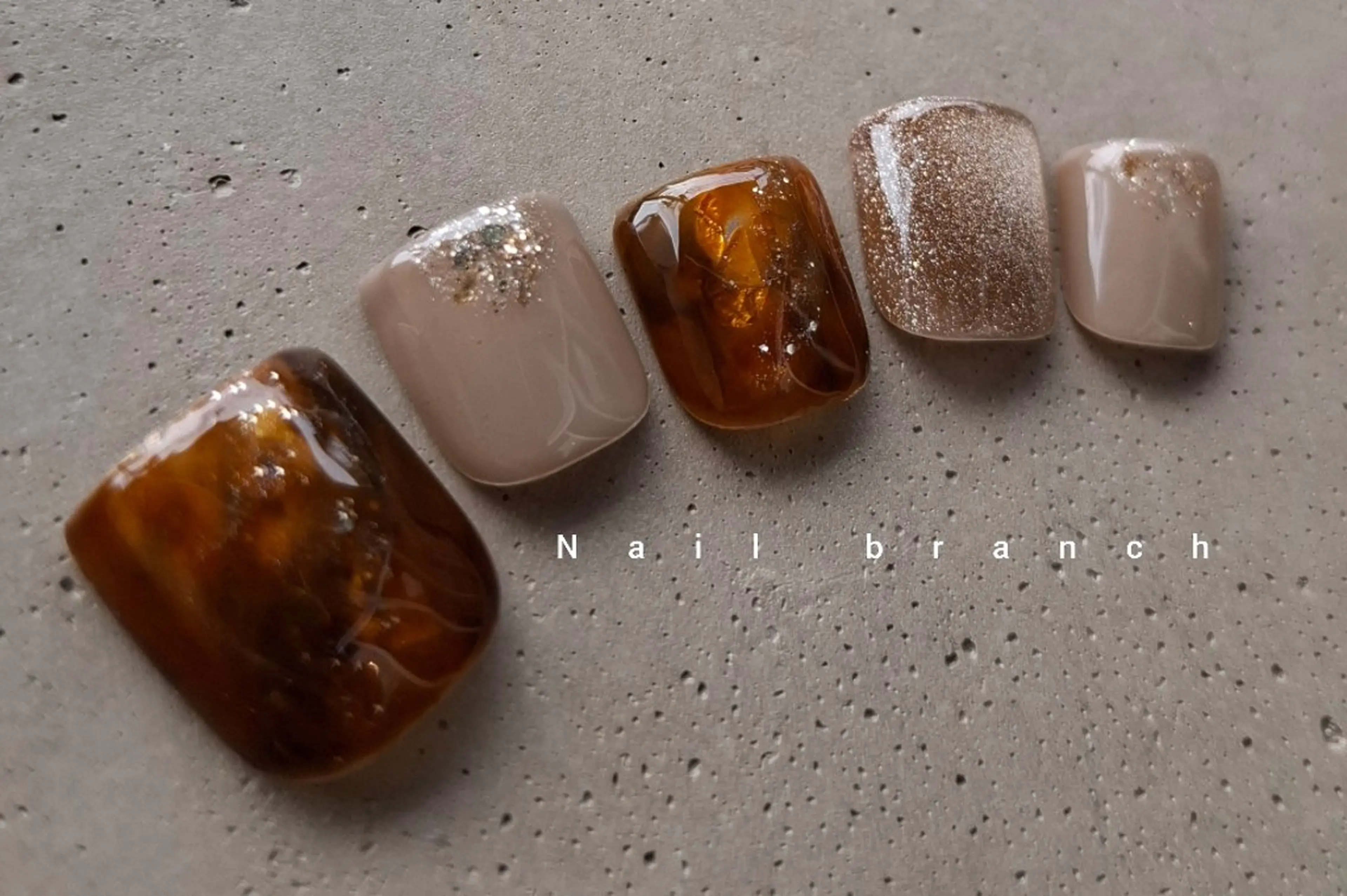 マツエク・マツパ Nail branchのネイルデザイン