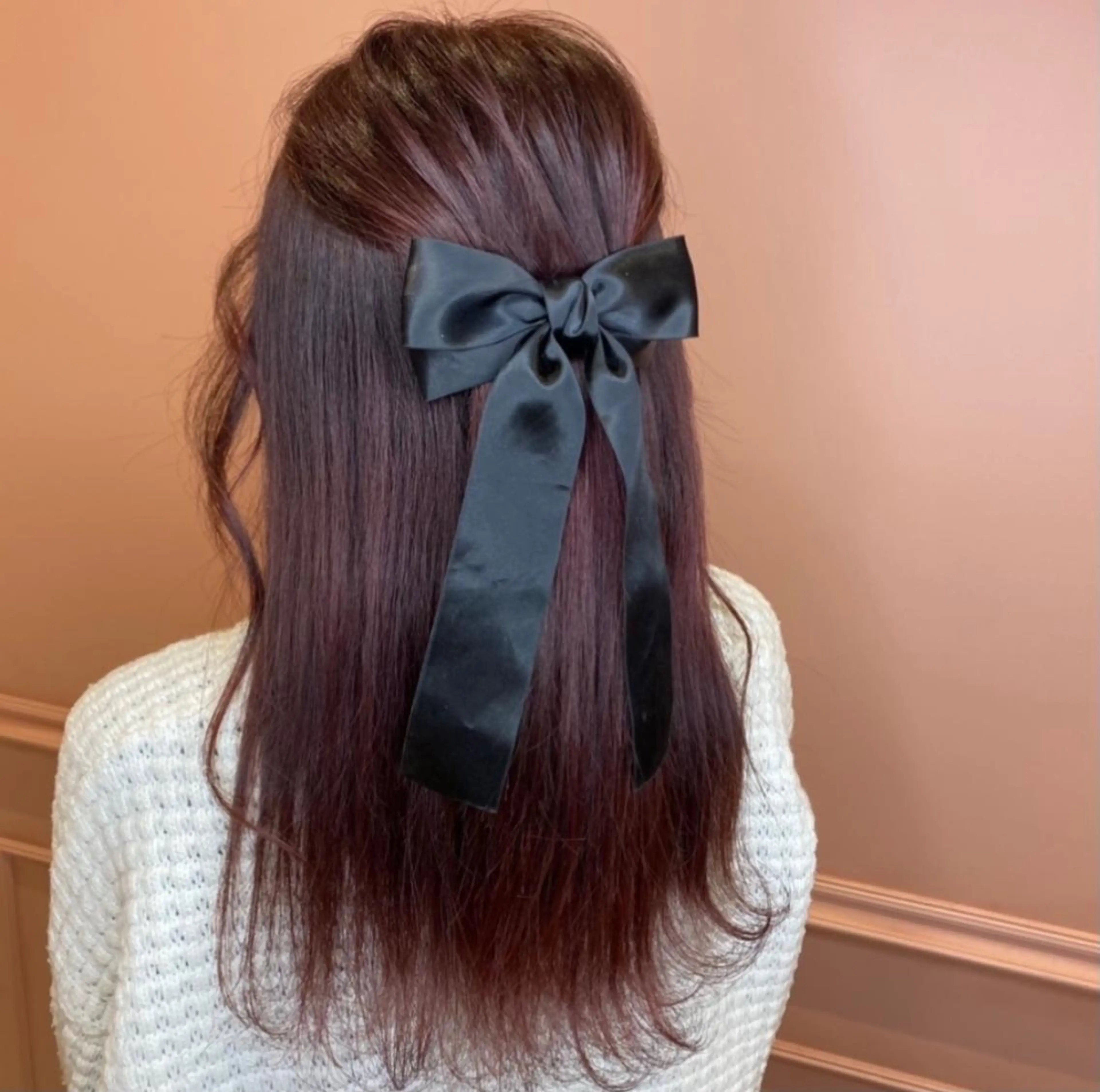 セミロング カラー ヘアアレンジ MOE🐈‍⬛🎀 エクステ/ワンホンのヘアスタイル