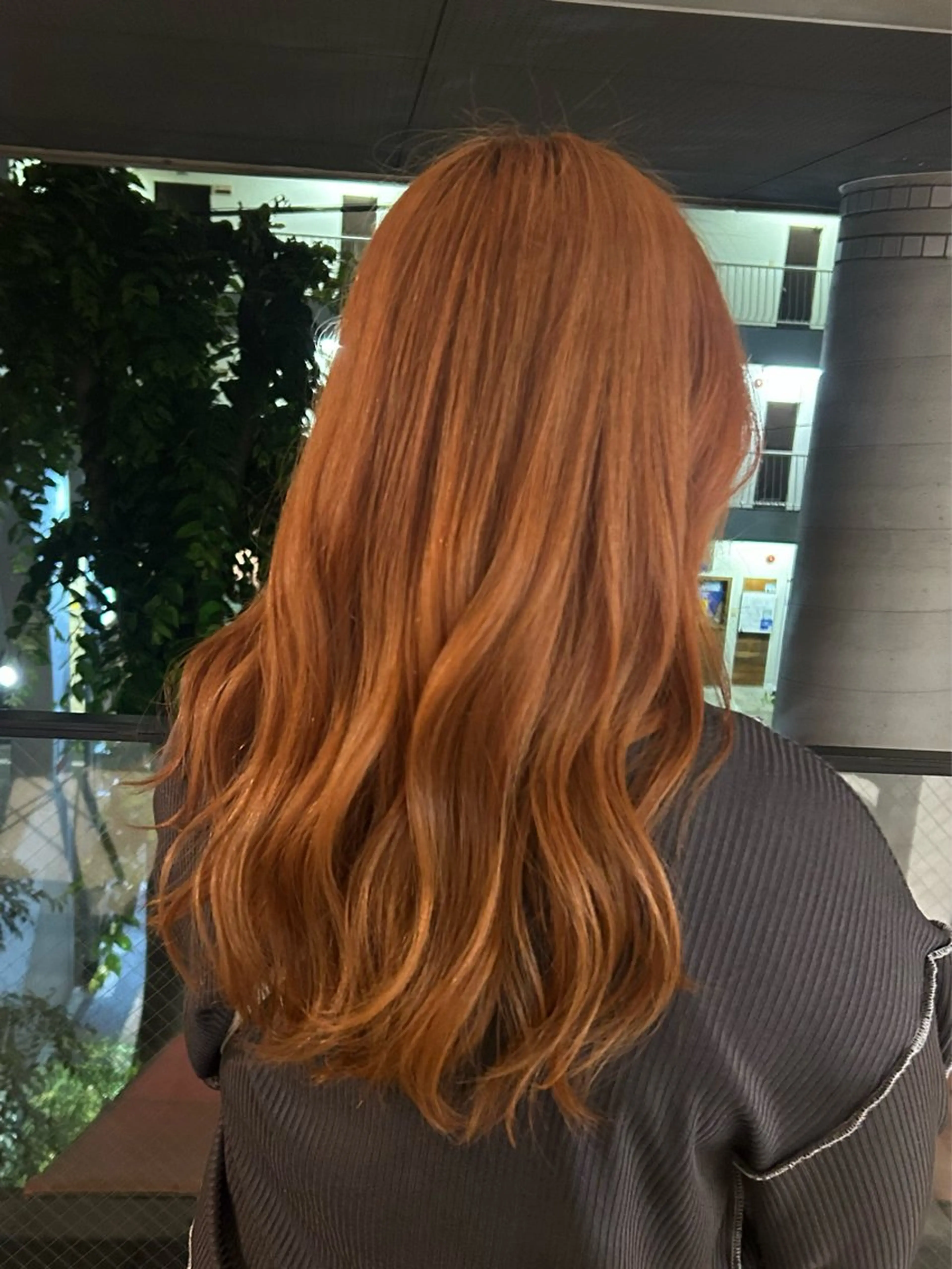 セミロング カラー オレンジ ピンクカラー 𝐌𝐢𝐨/ 薬院 /カラーモデル募集中のヘアスタイル