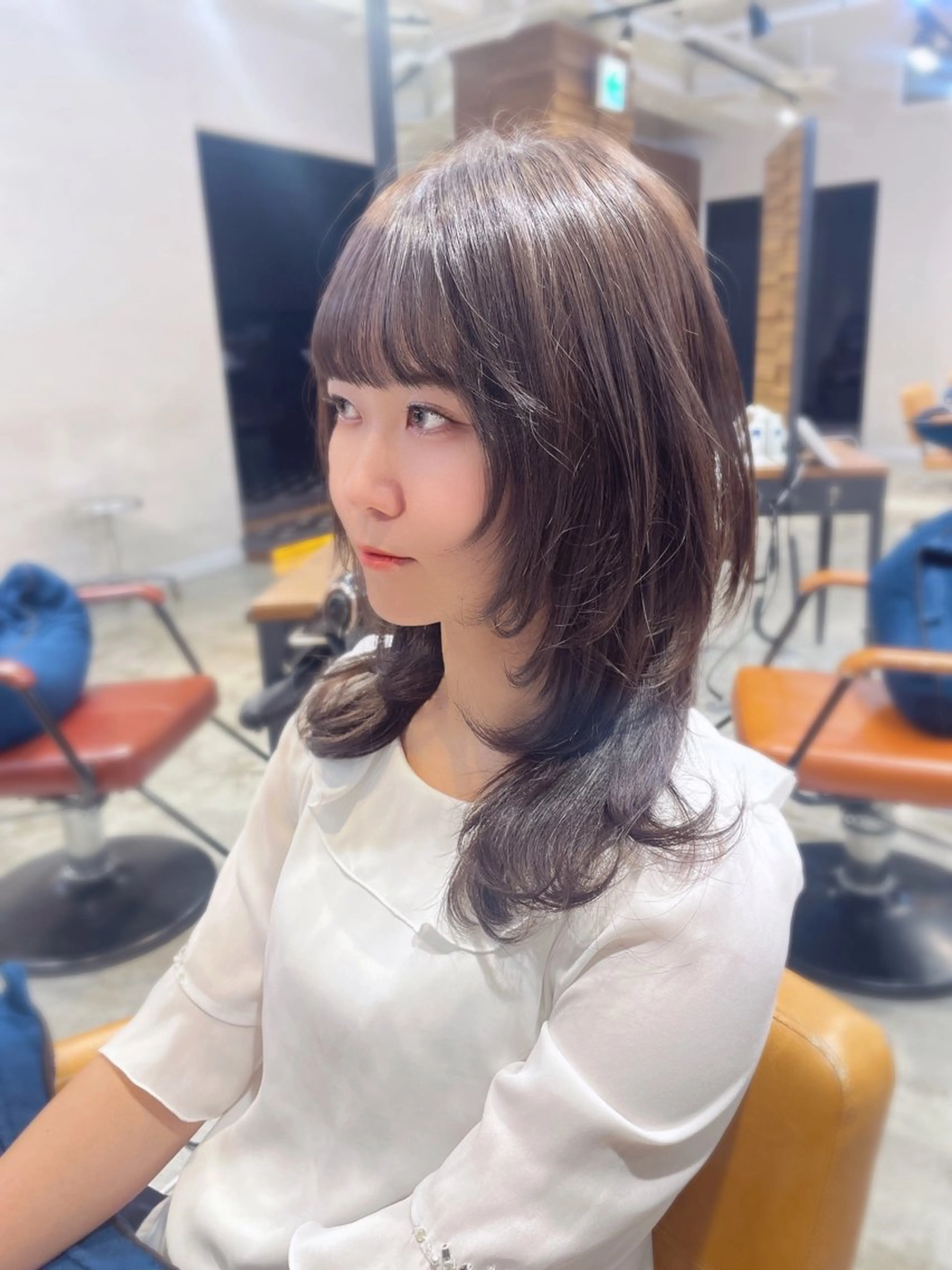 🐺小顔見せるウルフカット🐺どの角度から見ても可愛い❣️かっこいいウルフ🔥の写真