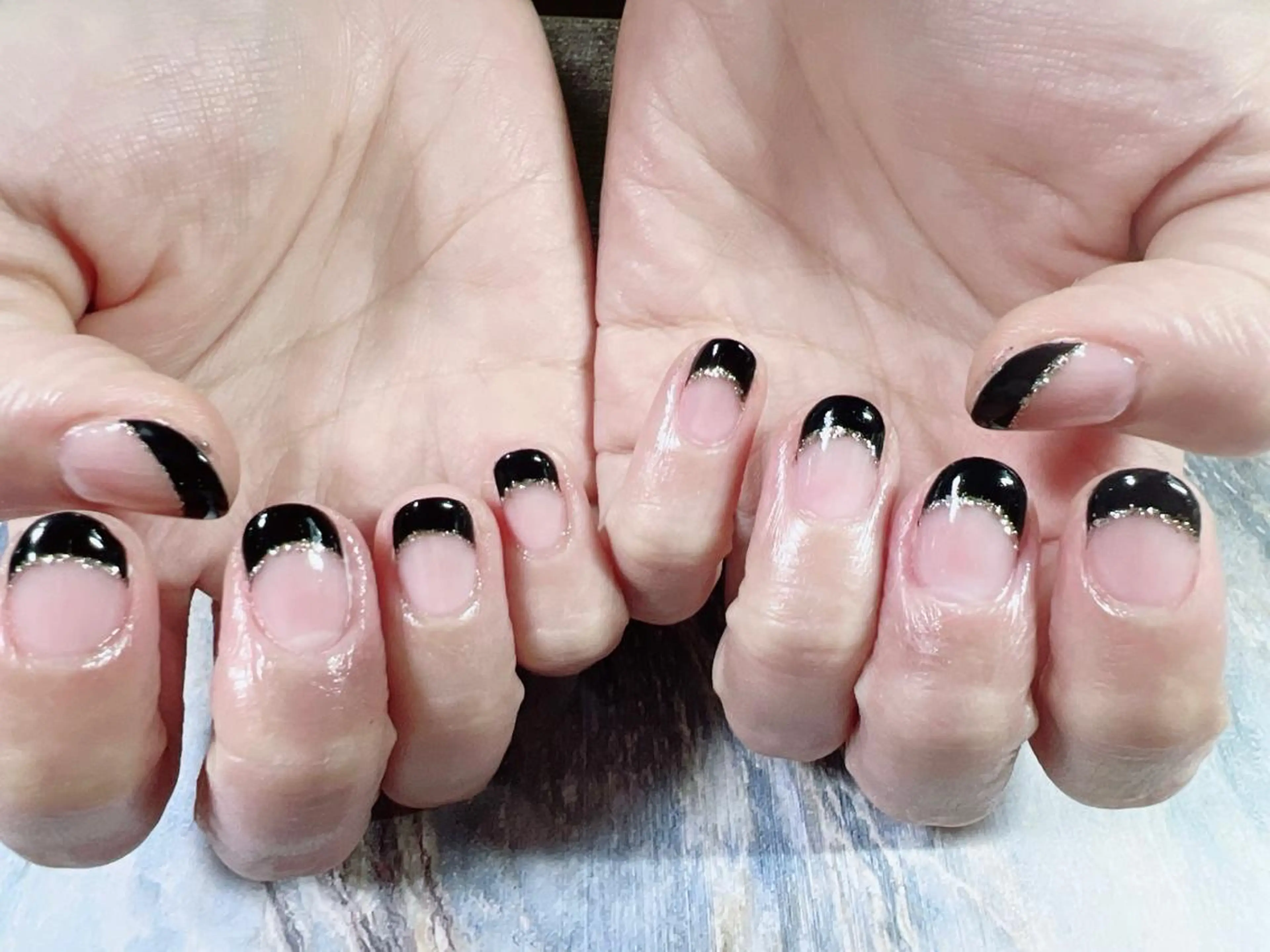 ネイル フレンチネイル ラメ(グリッター) kikinail 溝の口のネイルデザイン