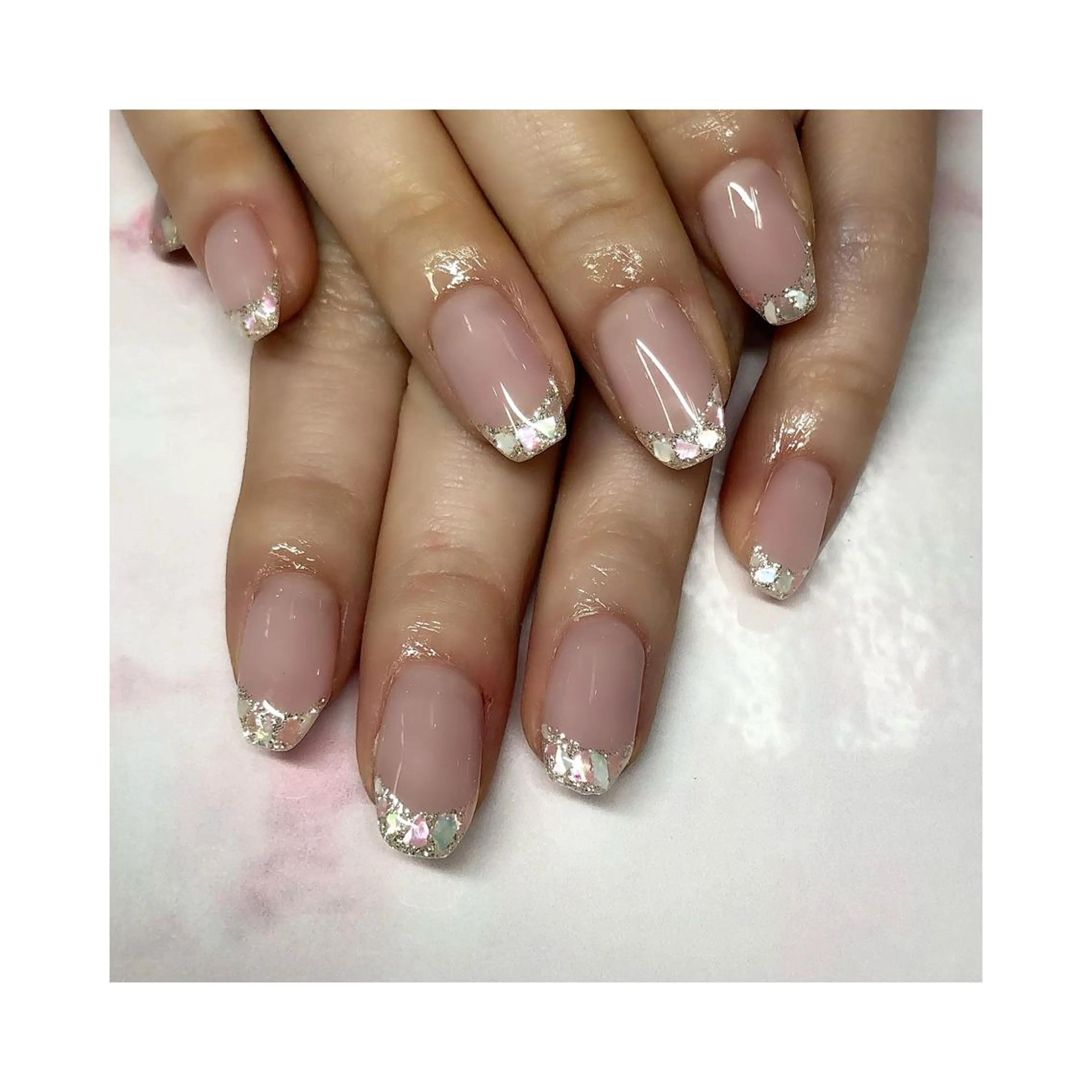 ネイル フレンチネイル ガラスフレンチ ハンドネイル Siesta 🌹のマツエク・マツパデザイン