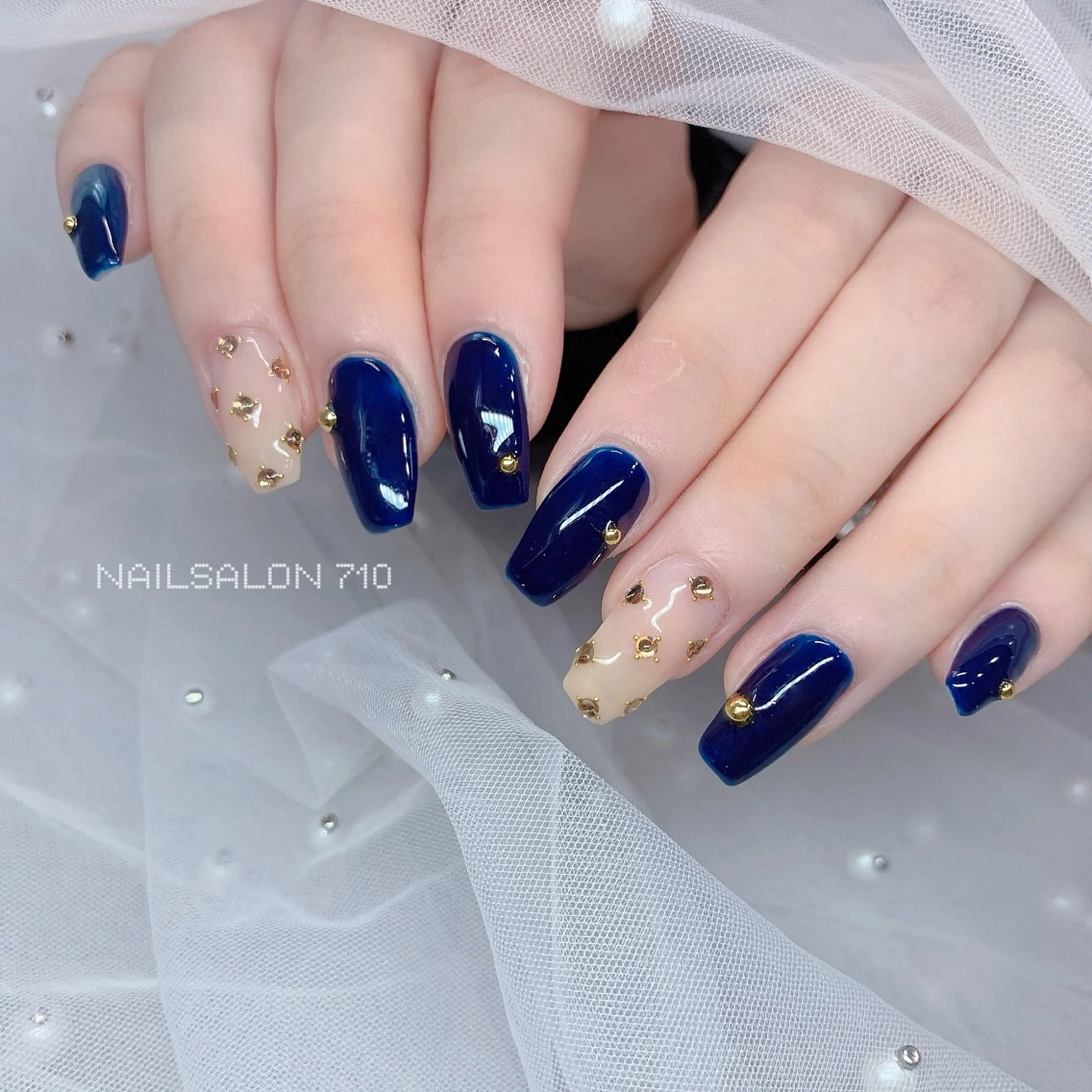 ネイル ハンドネイル フットネイル ナナイチゼロ I.Naoのネイルデザイン