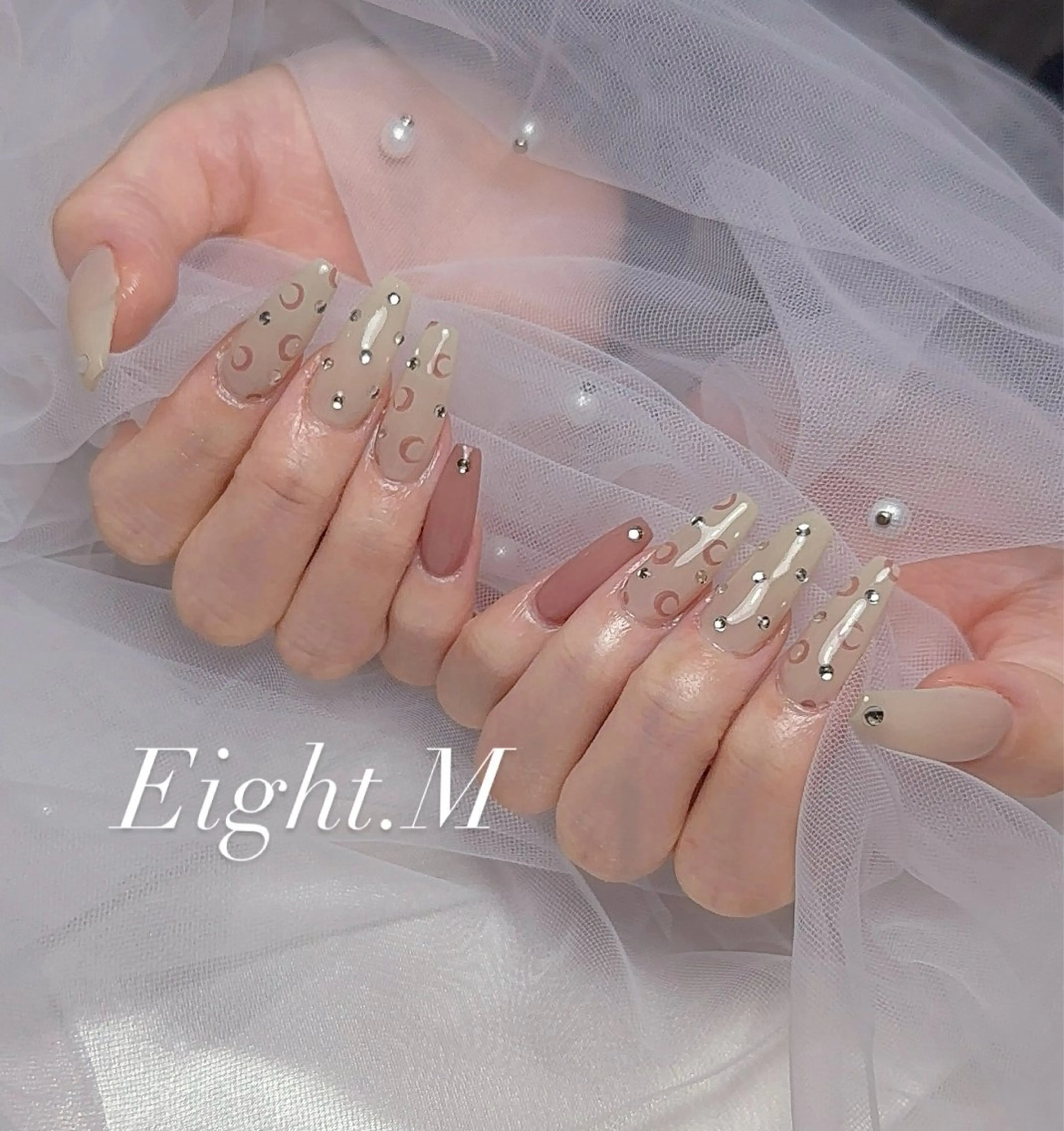 ネイル ハンドネイル EIGHT .Mのネイルデザイン